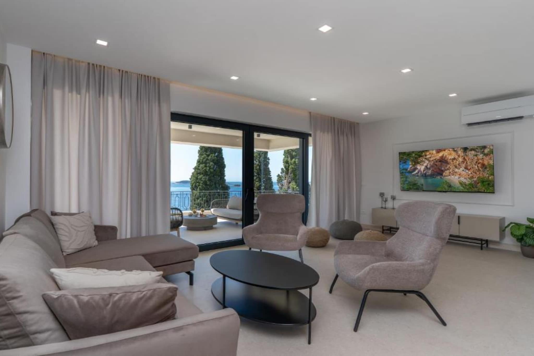 Lux Villa Mariva - Five bedroom Villa with pool - Woonkamer
