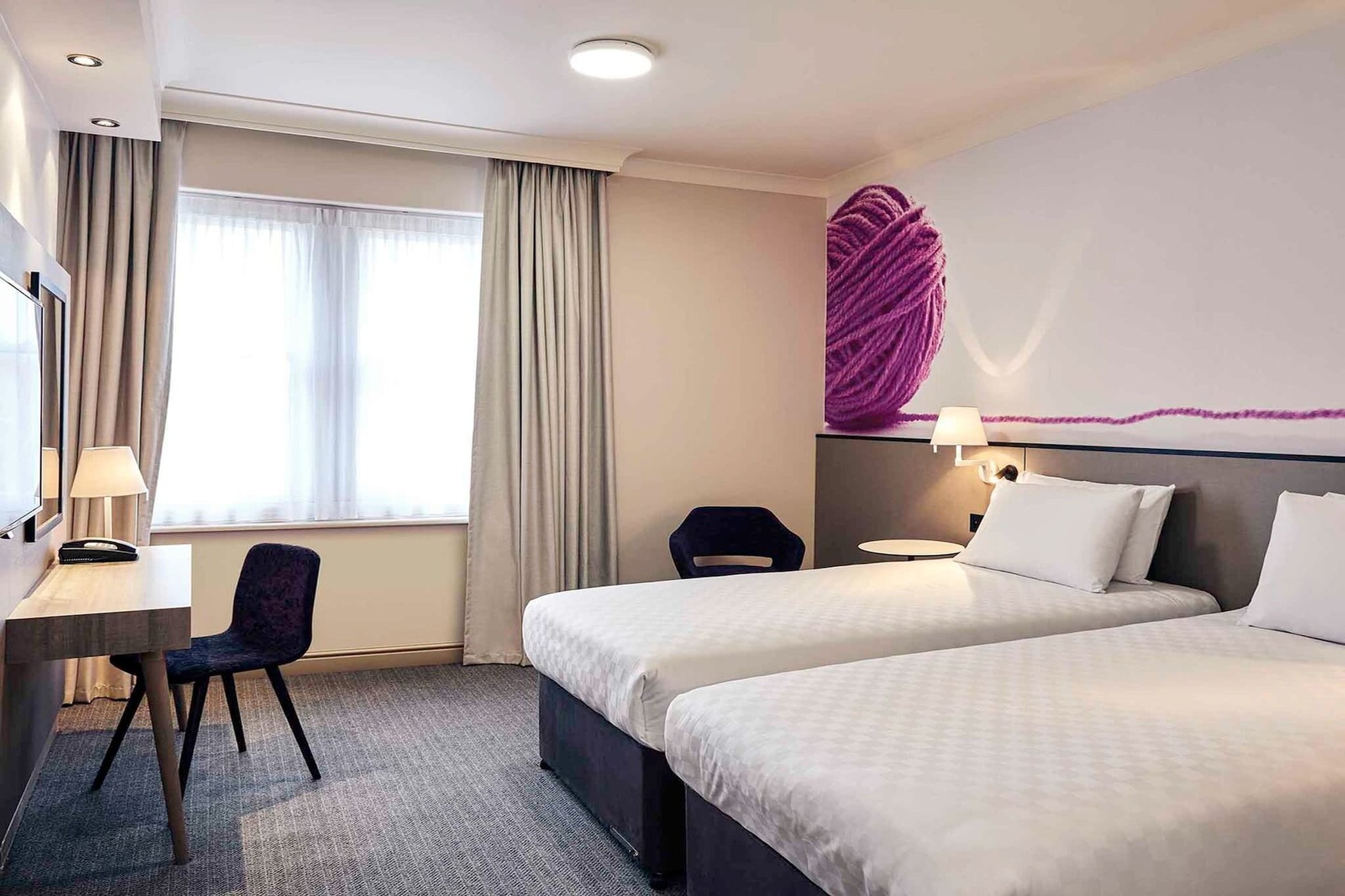 Standard Twin Room - Schlafzimmer