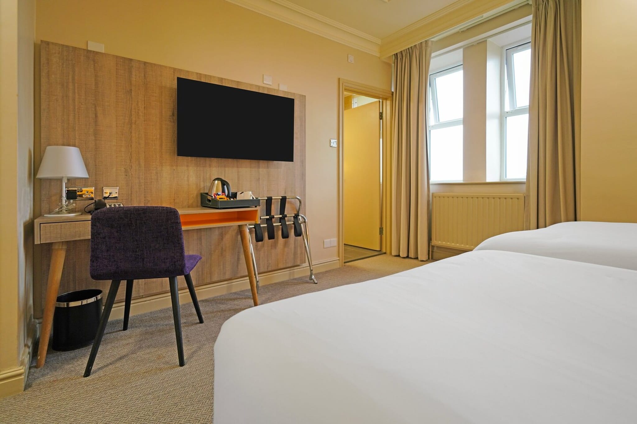 Standard Twin Room - Schlafzimmer
