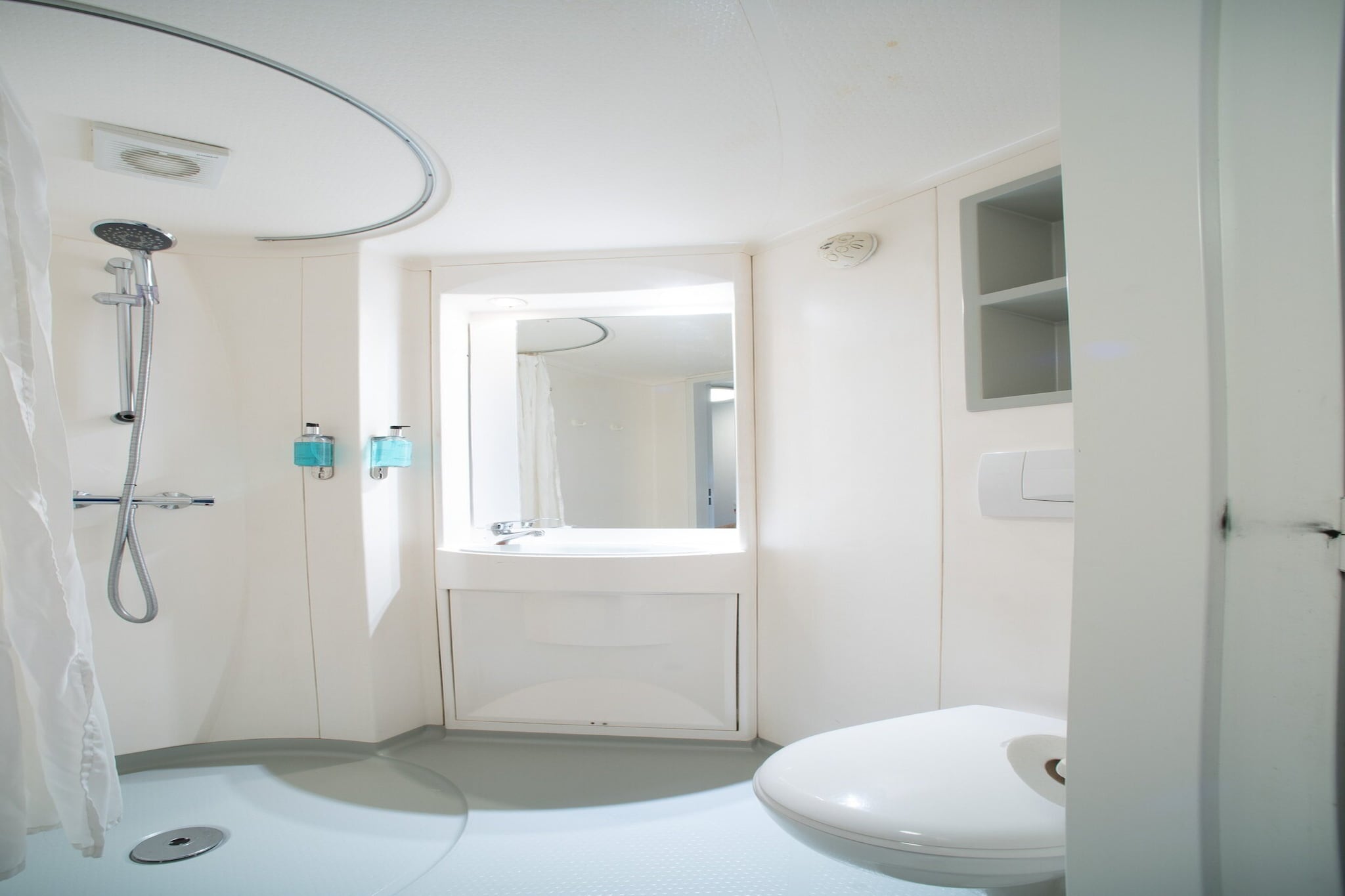 Standard Double Room - Badezimmer