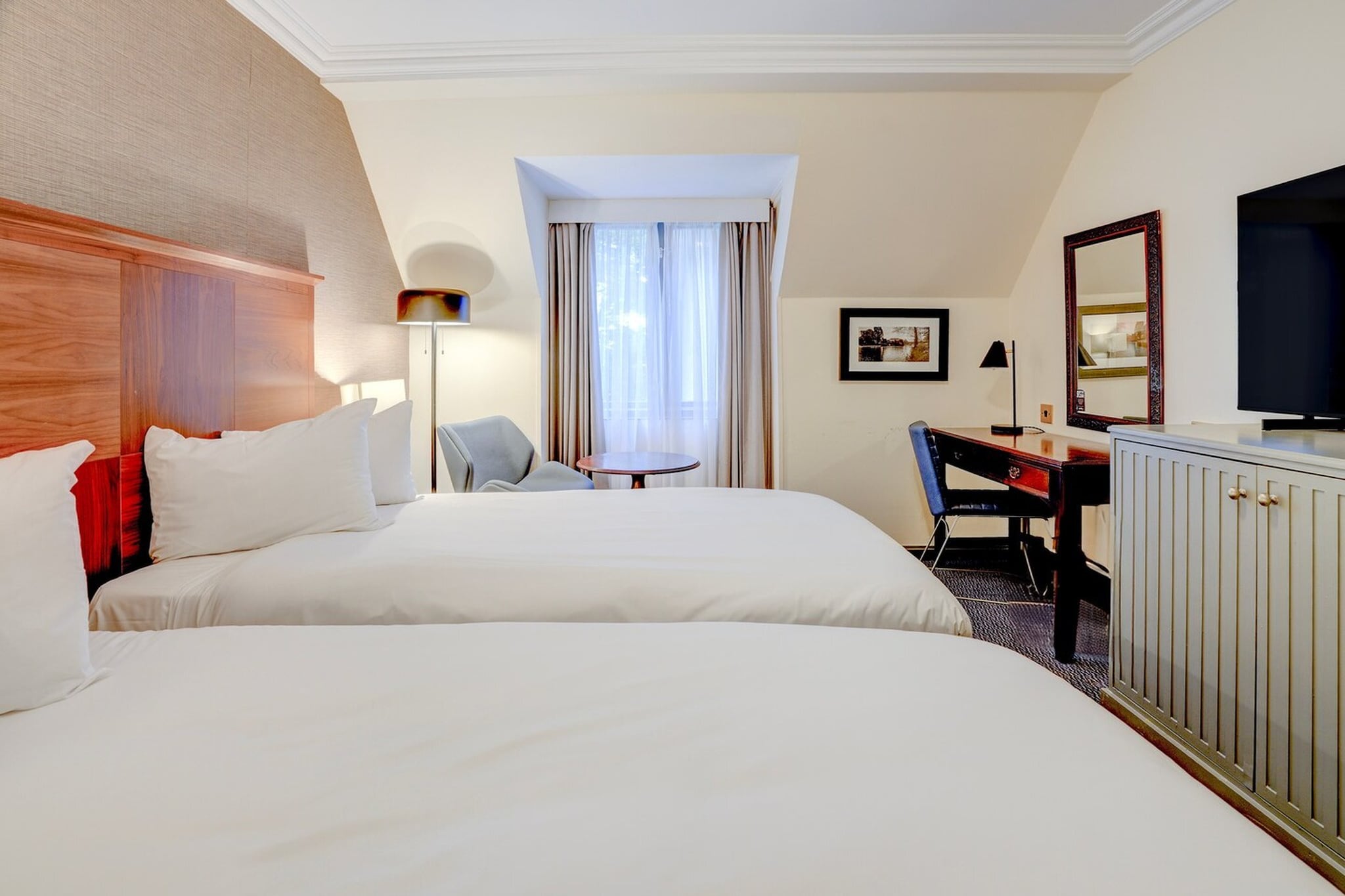 Twin Room with River View - Slaapkamer