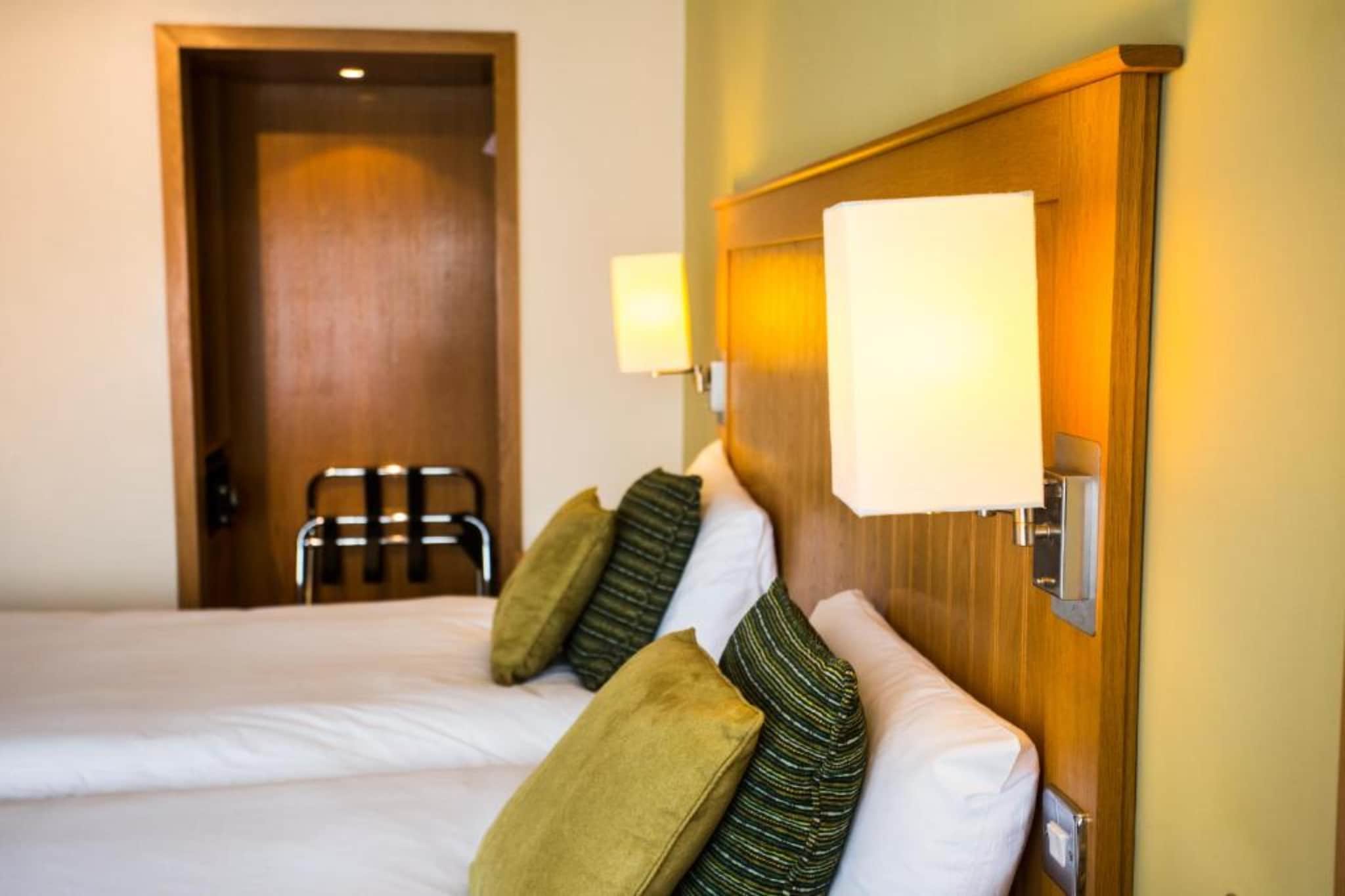 Classic Twin Room - Bedroom