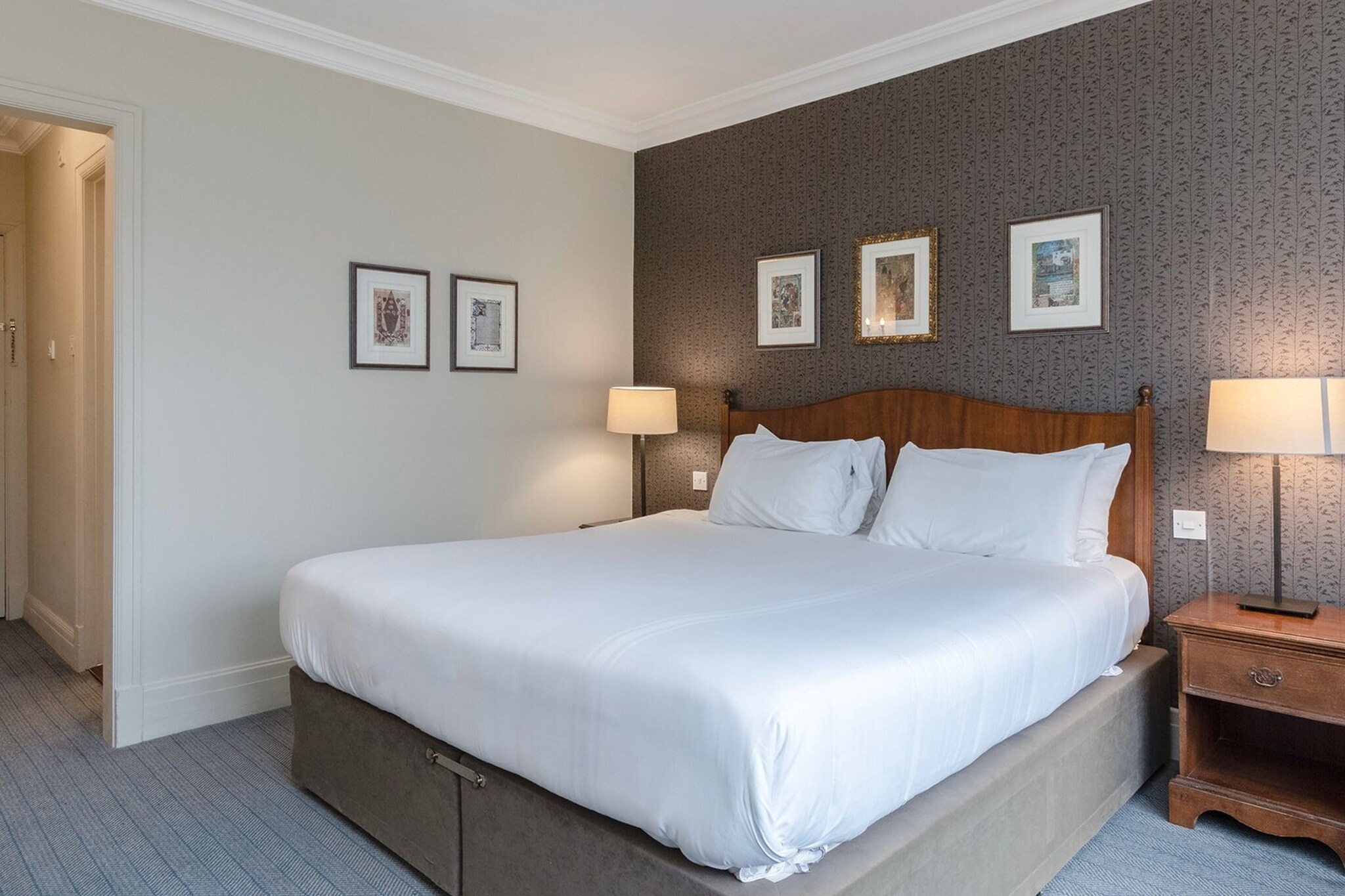 Executive Double Room - Schlafzimmer