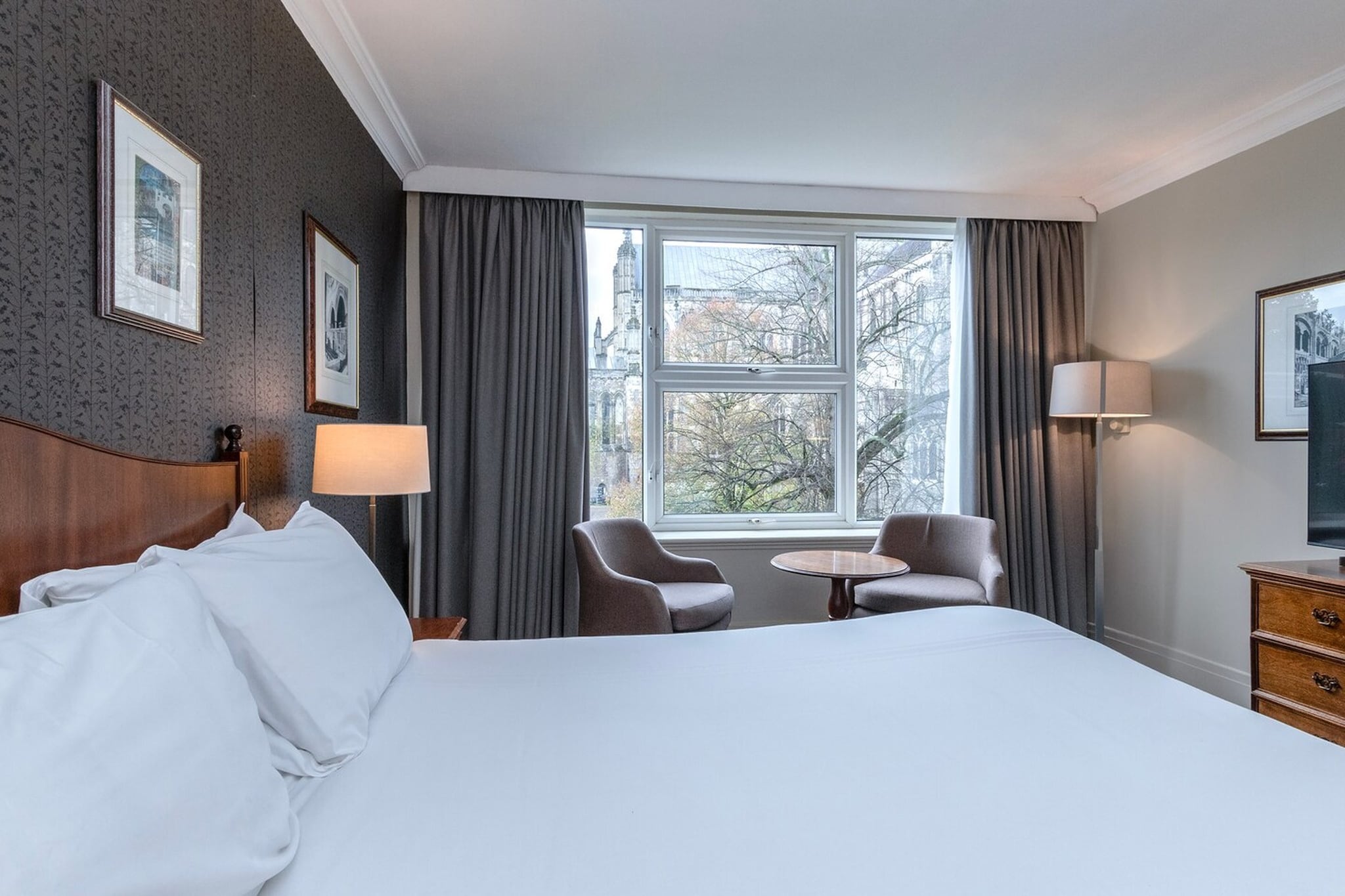 Executive Double Room - Schlafzimmer