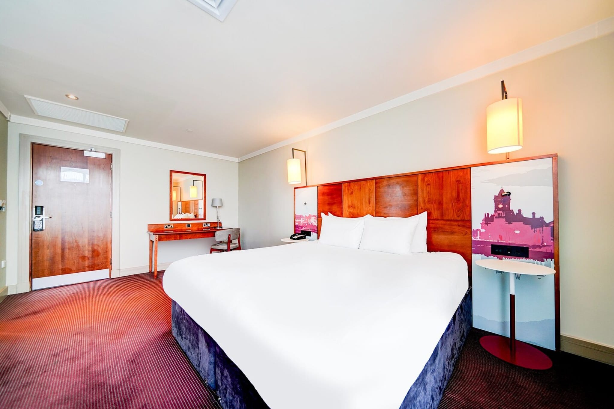 Privilege Room with Panoramic Views across the city - Slaapkamer