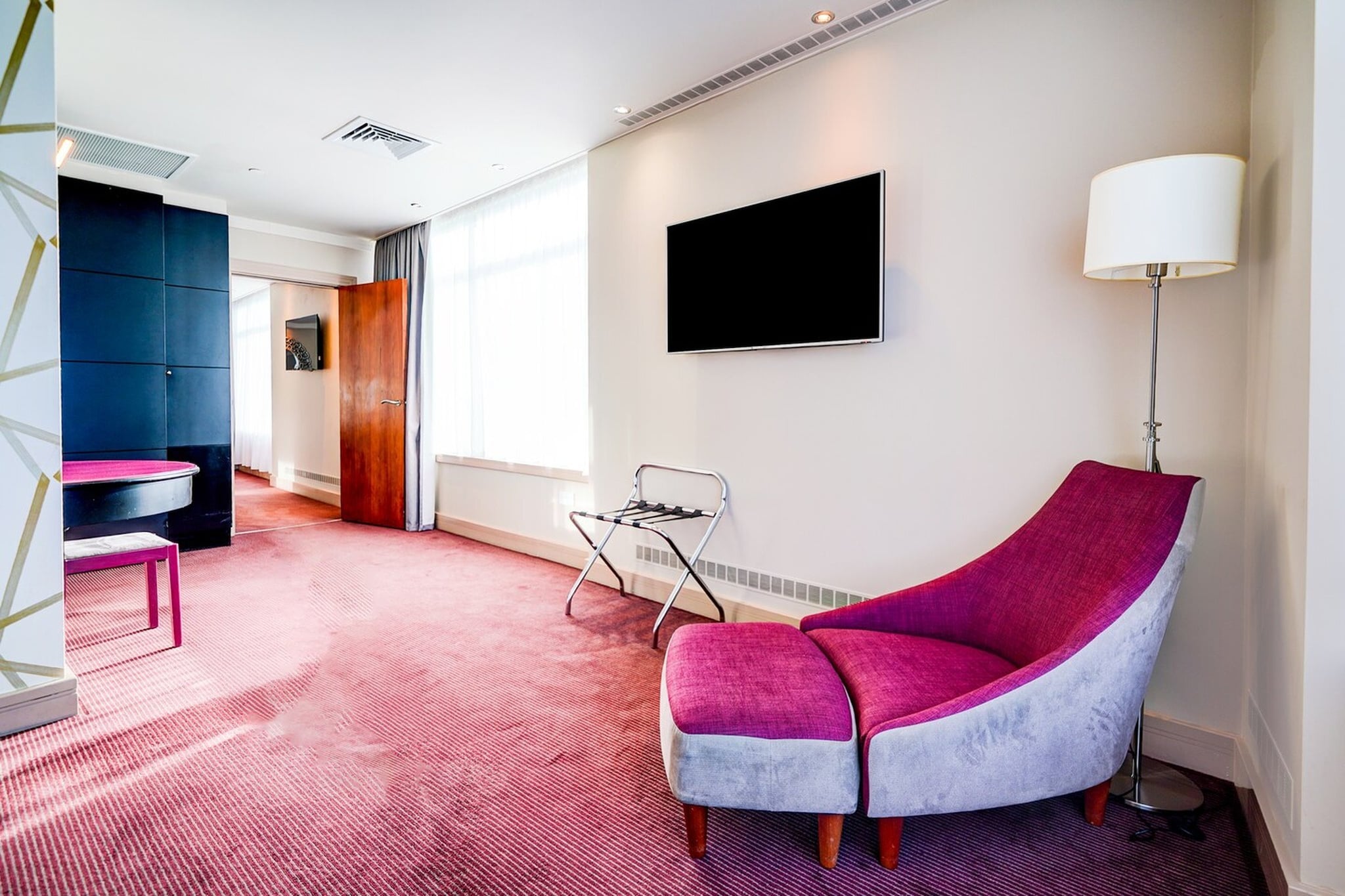 Privilege Room with Panoramic Views across the city - Slaapkamer