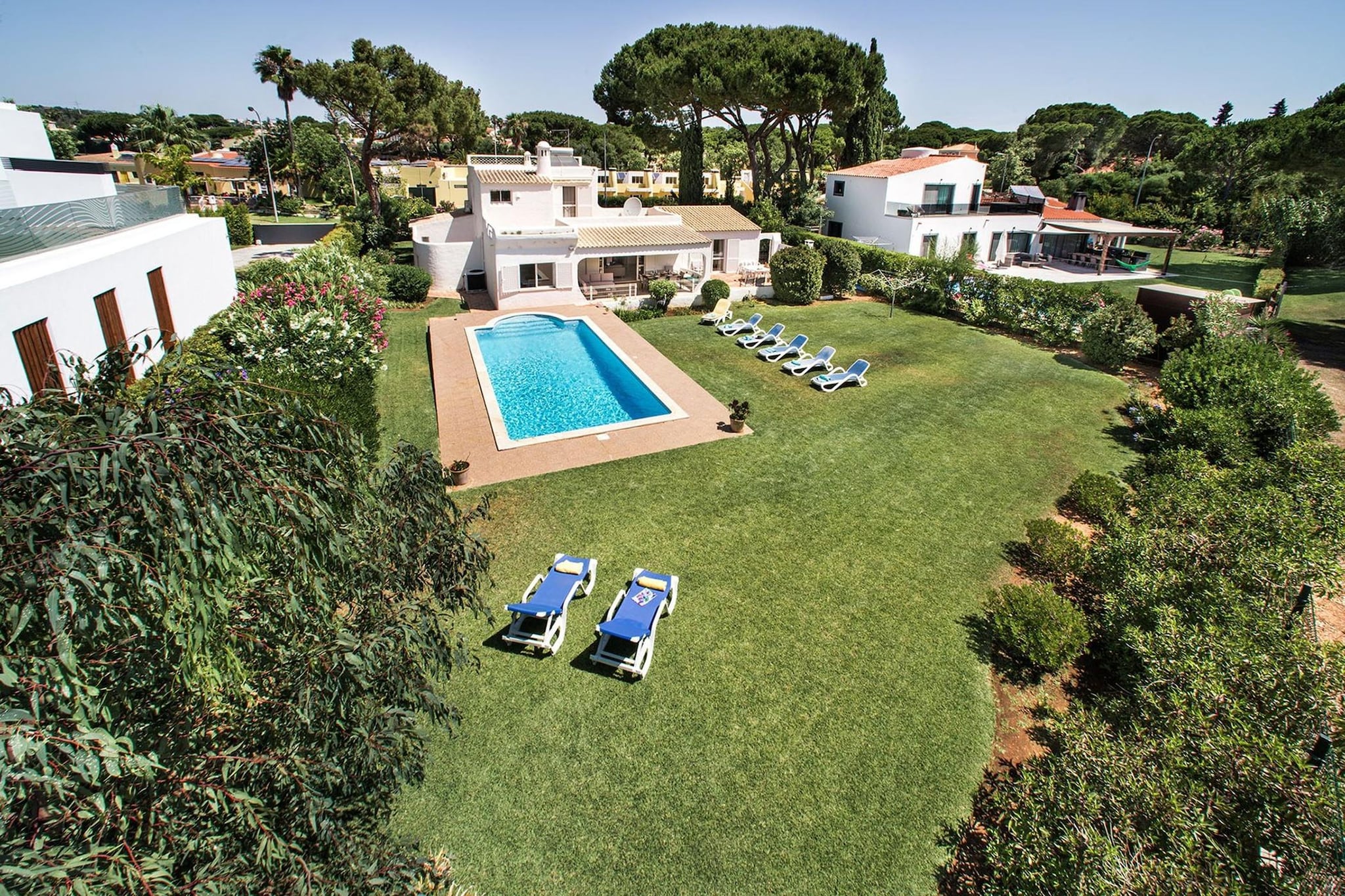 Villa Elena - Buitenkant zomer