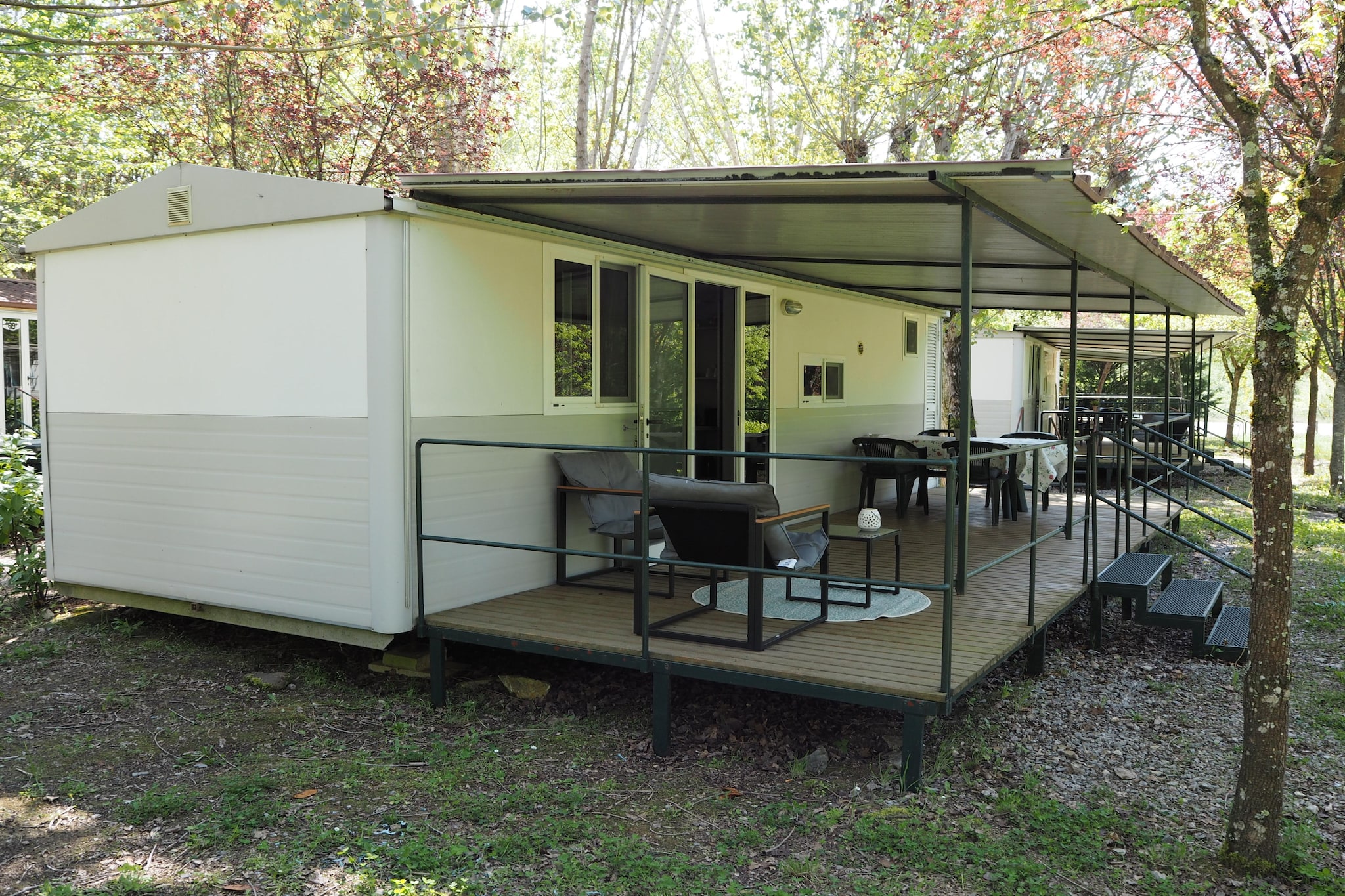 Camping Village La Chiocciola 4p2 - Buitenkant zomer