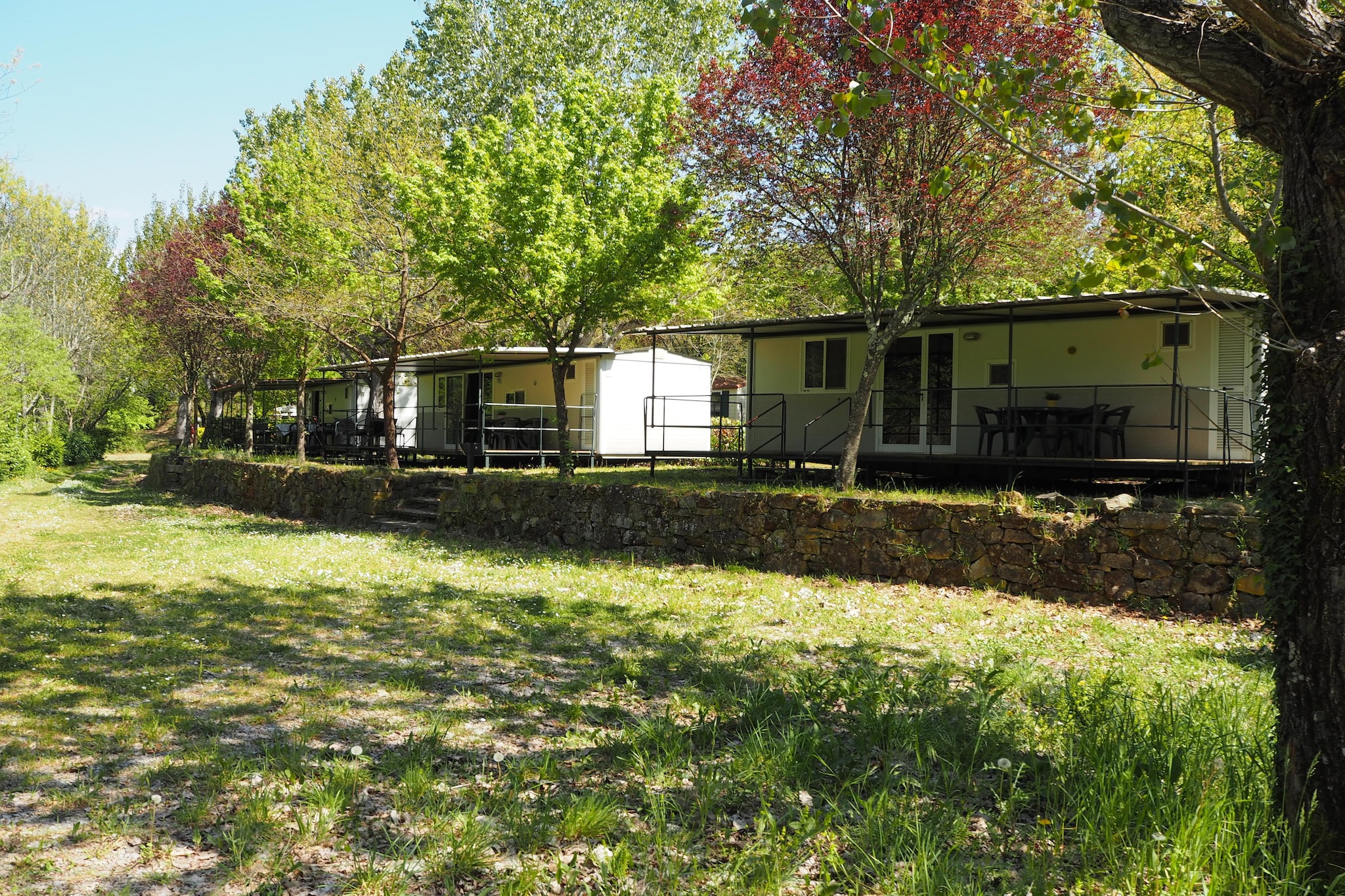 Camping Village La Chiocciola 4p2 - Buitenkant zomer