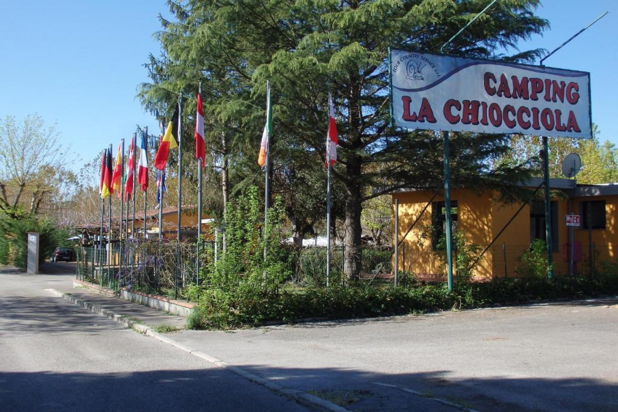 Camping Village La Chiocciola 5p2 - Gebieden zomer 1km