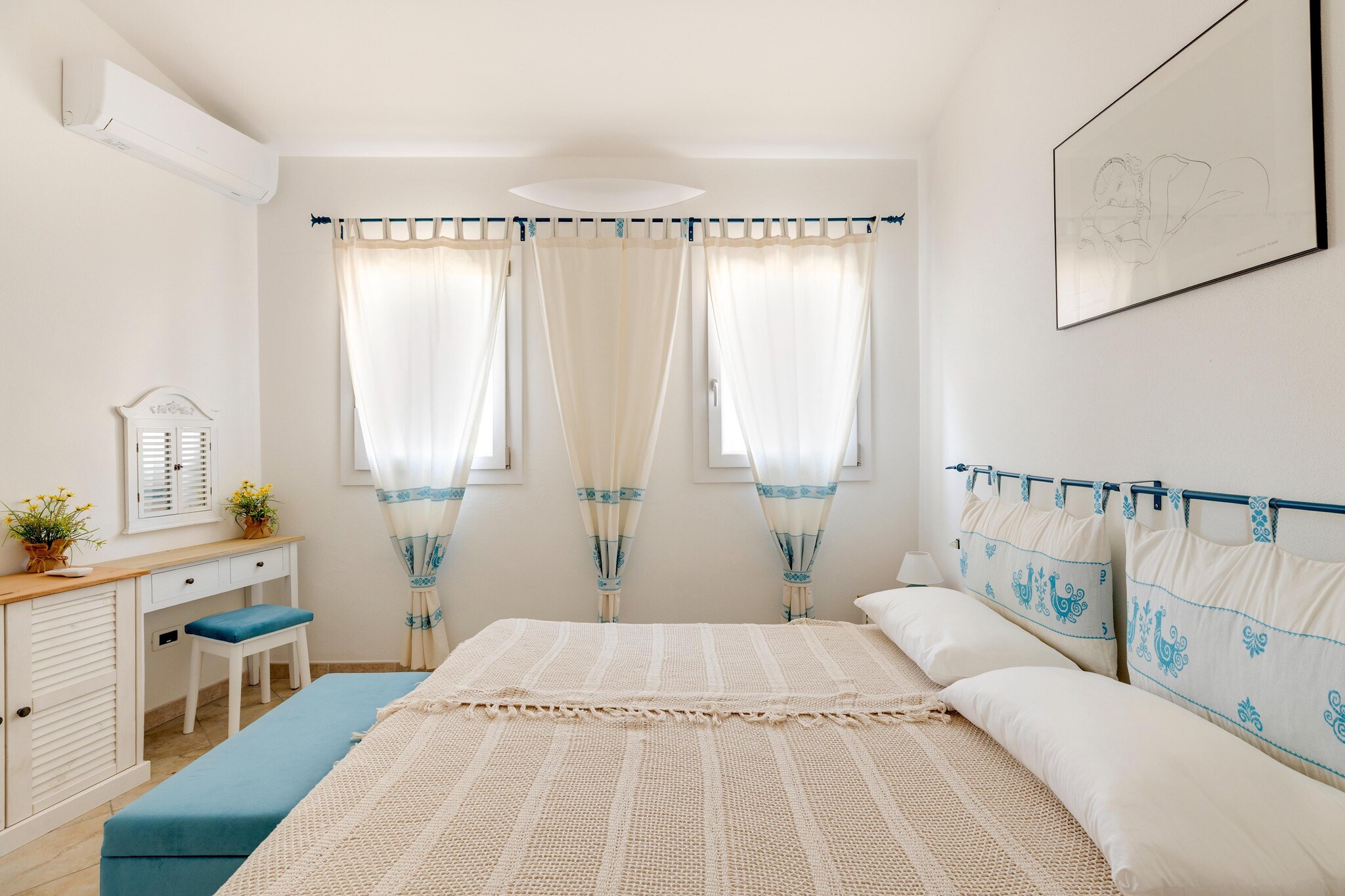 Bed Room