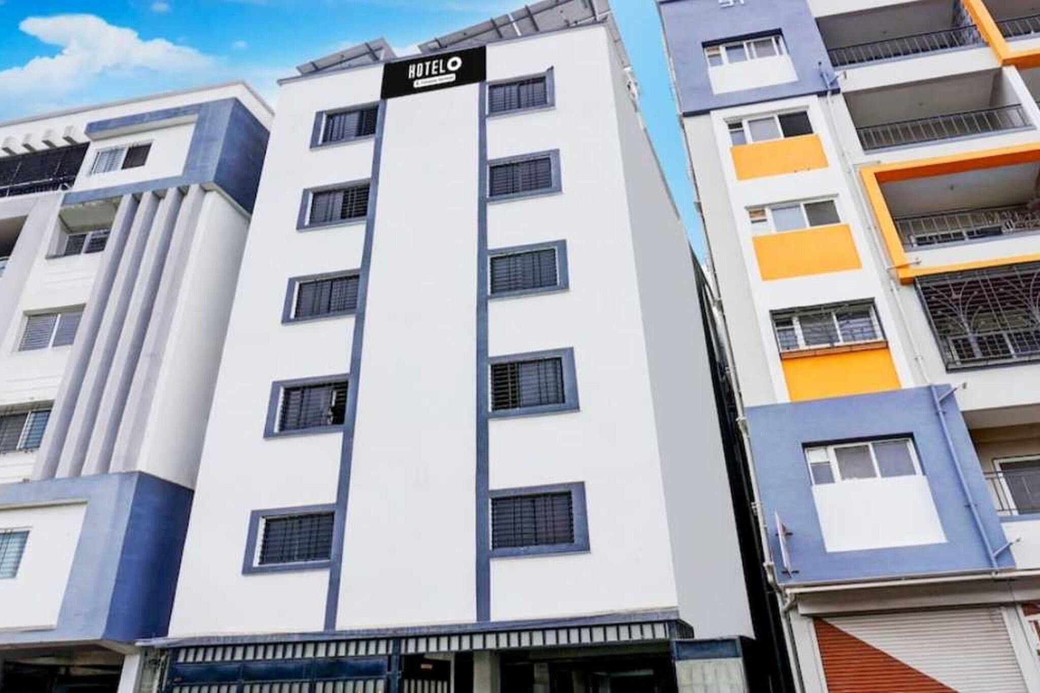 Unmarried couples are warmly welcome at this property.
Guests with local ID proof are warmly welcome.
Complimentary early check-in – Subject to availability.
Check-in is only available to guests aged 18 and above. Please provide a government-issued ID to confirm your age.