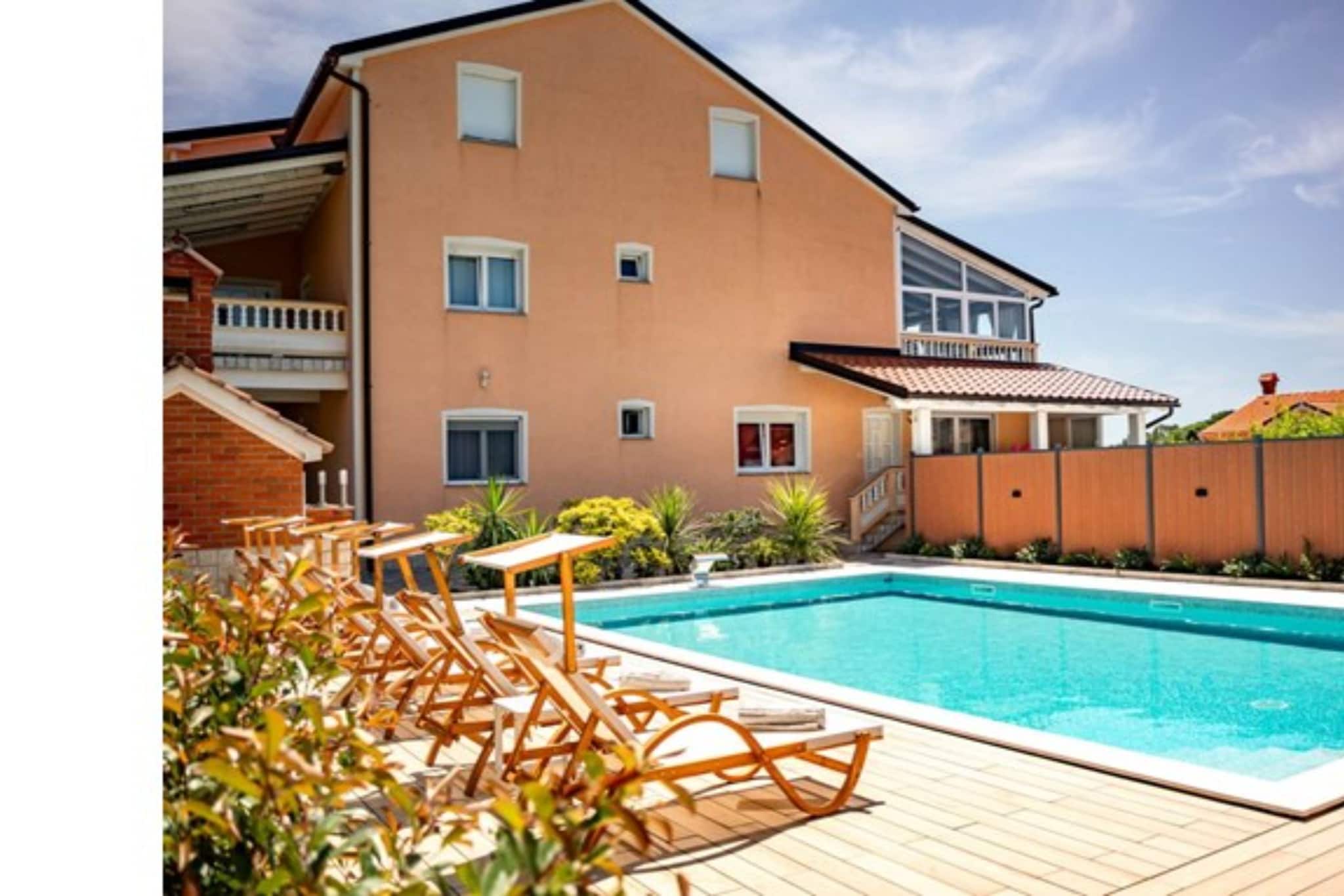Apartments Foric - Two bedroom apartment (2) - Swimming pool