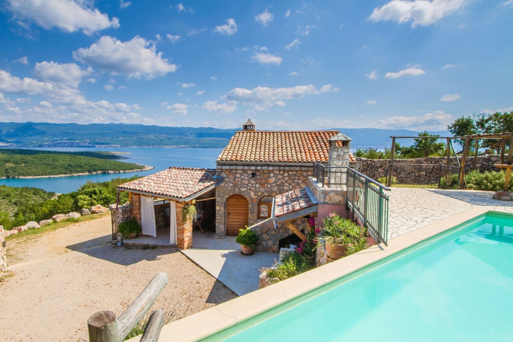 Villa Cima - ThreeBedRoom Villa with Pool - Zwembad