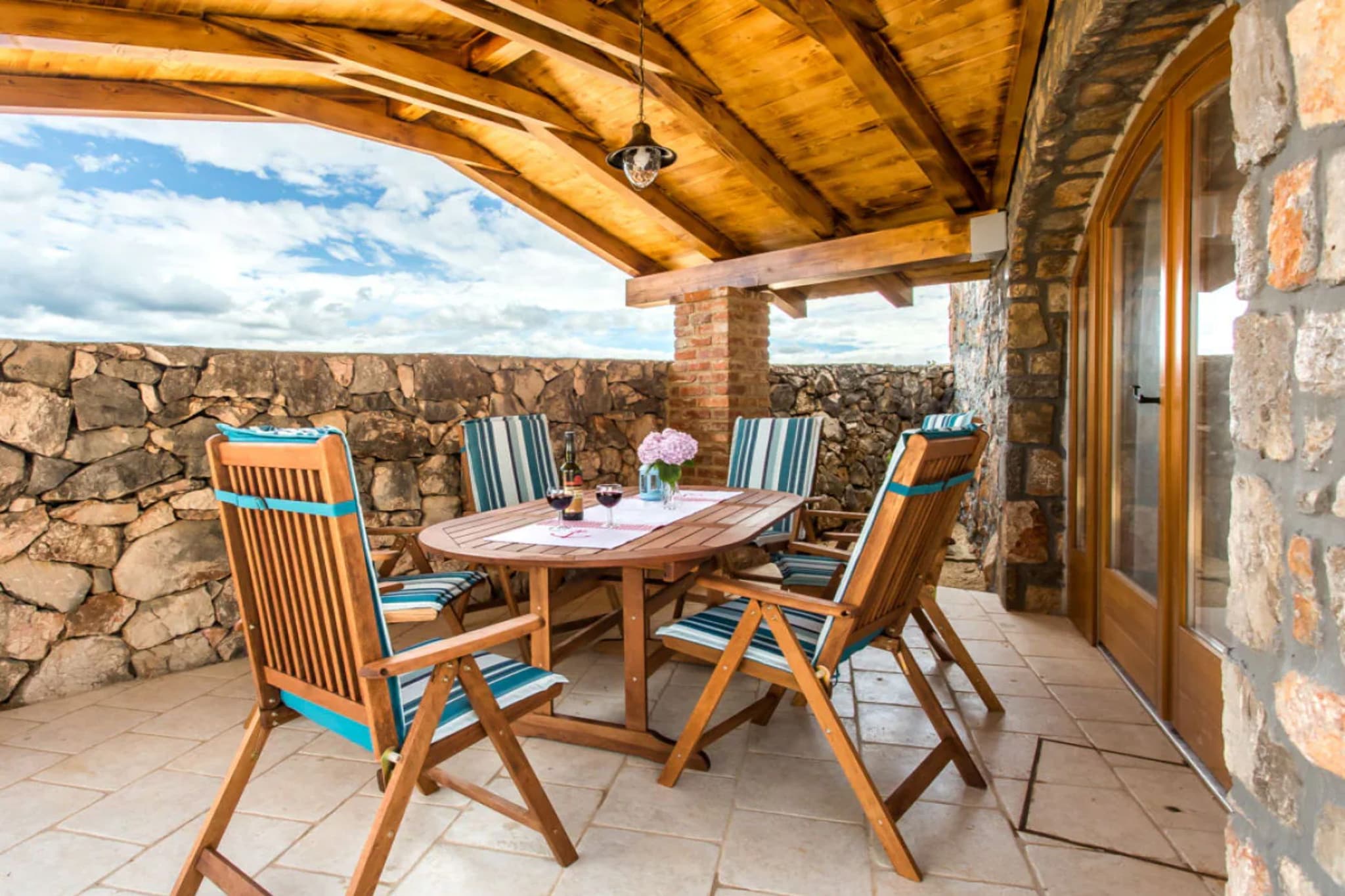 Villa Cima - ThreeBedRoom Villa with Pool - Terras
