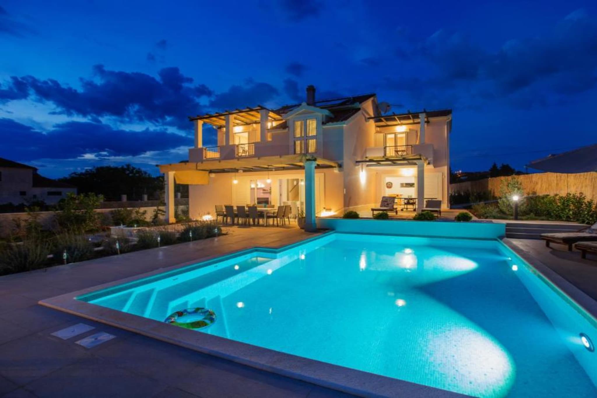 Adriatic Pearl - FourBedroom Villa with heated pool - Zwembad