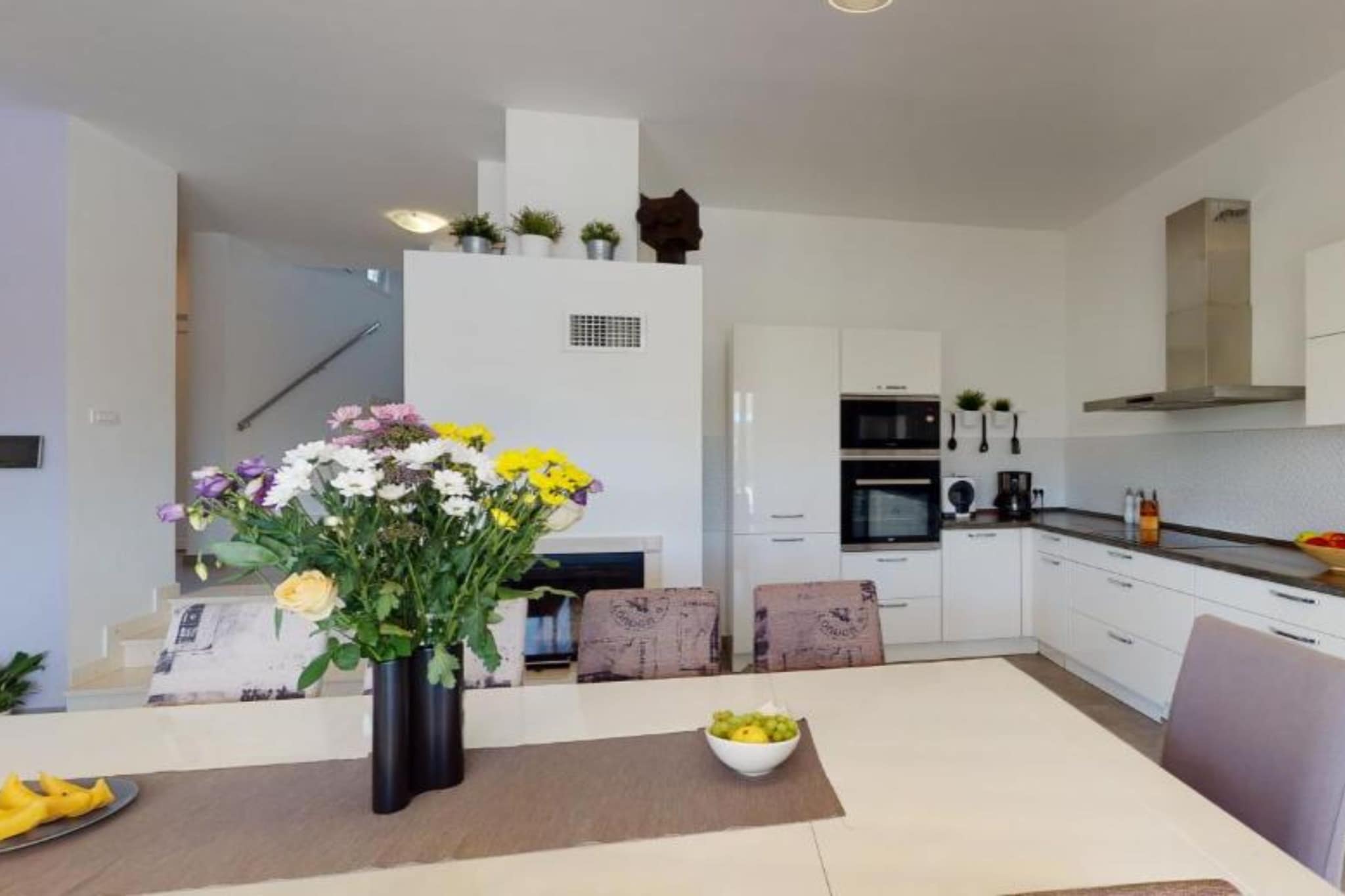 Adriatic Pearl - FourBedroom Villa with heated pool