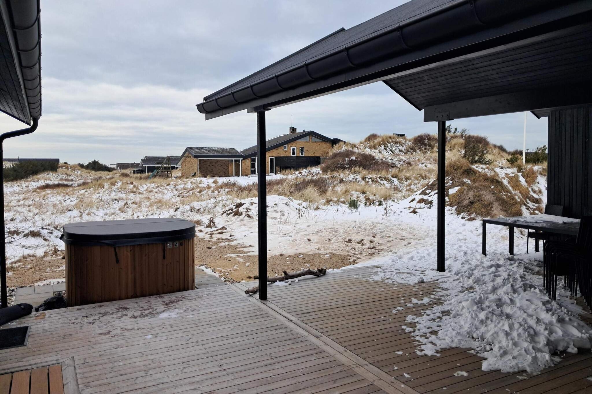 4 Sterne Ferienhaus in Løkken - Im Freien