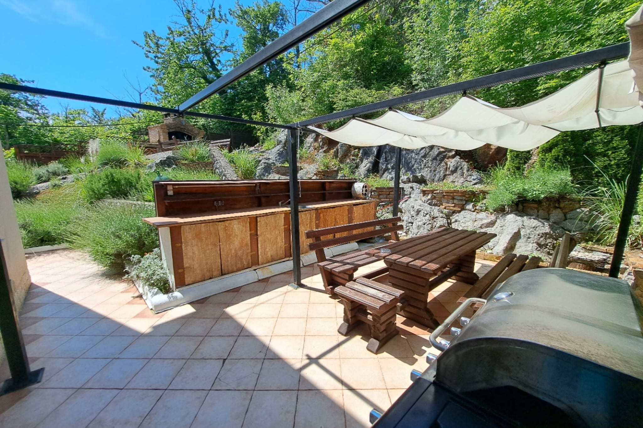 Beautiful Unique Family Villa Emily - Five Bedroom Holiday Home  With Pool - Im Freien