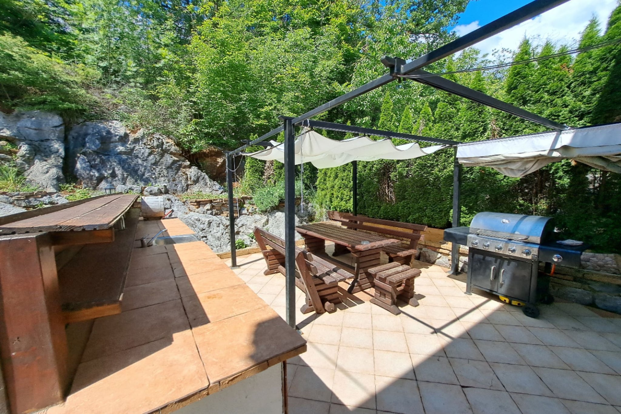 Beautiful Unique Family Villa Emily - Five Bedroom Holiday Home  With Pool - Im Freien