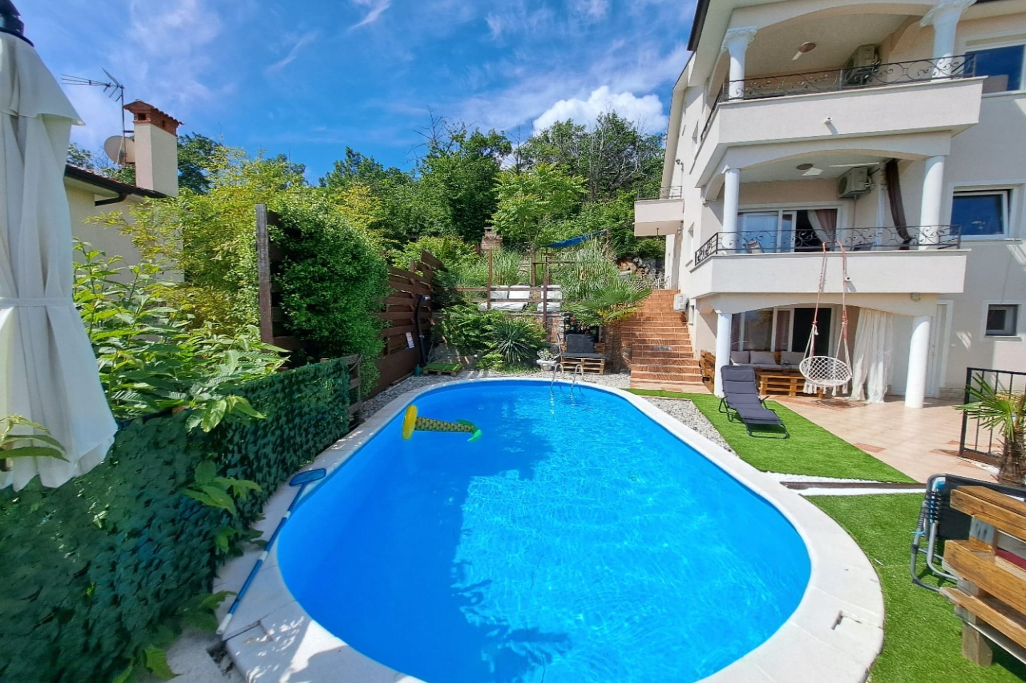 Beautiful Unique Family Villa Emily - Five Bedroom Holiday Home  With Pool - Schwimmbad