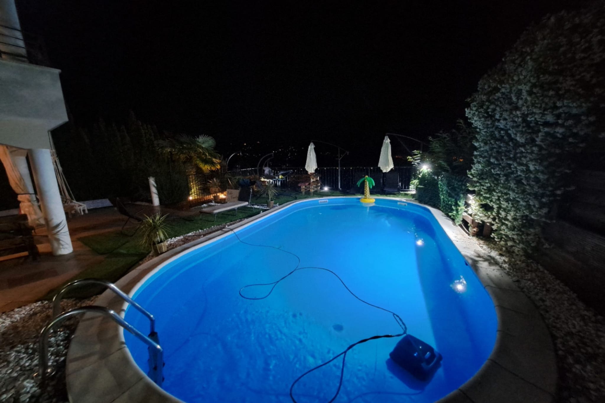 Beautiful Unique Family Villa Emily - Five Bedroom Holiday Home  With Pool - Schwimmbad