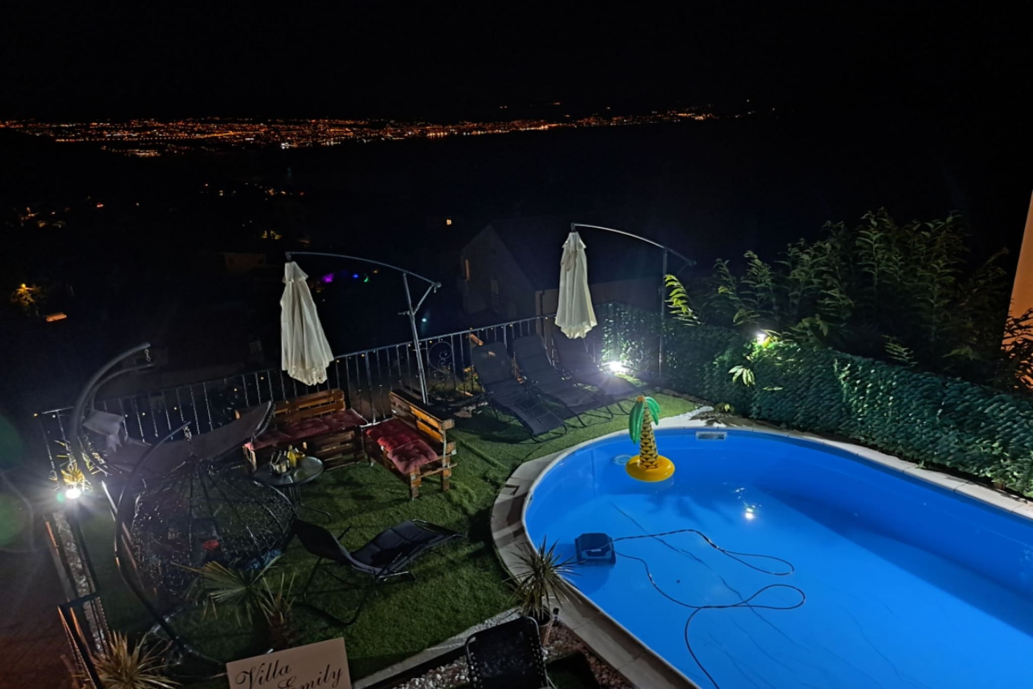 Beautiful Unique Family Villa Emily - Five Bedroom Holiday Home  With Pool - Schwimmbad