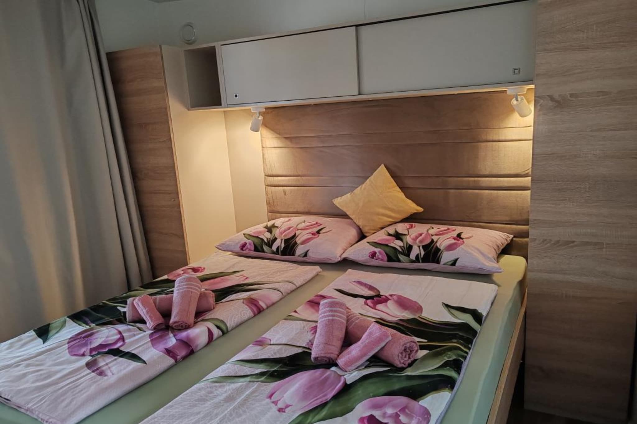 Mobile Home Annika Mar - Two Bedroom Mobile Home with Terrace - Chambre