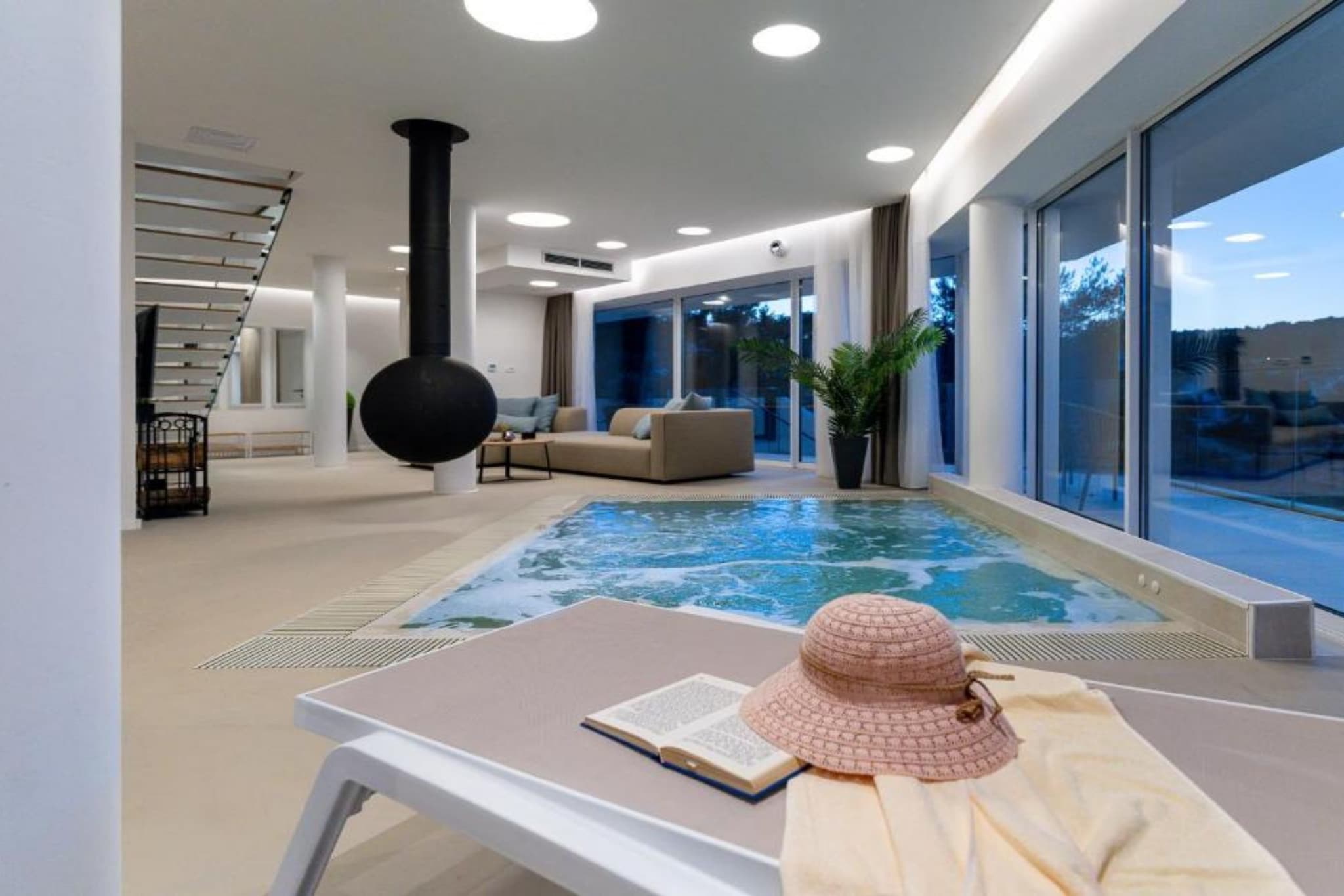 Villa La Bella Vista -  FourBedroom Villa with Pool - Zwembad
