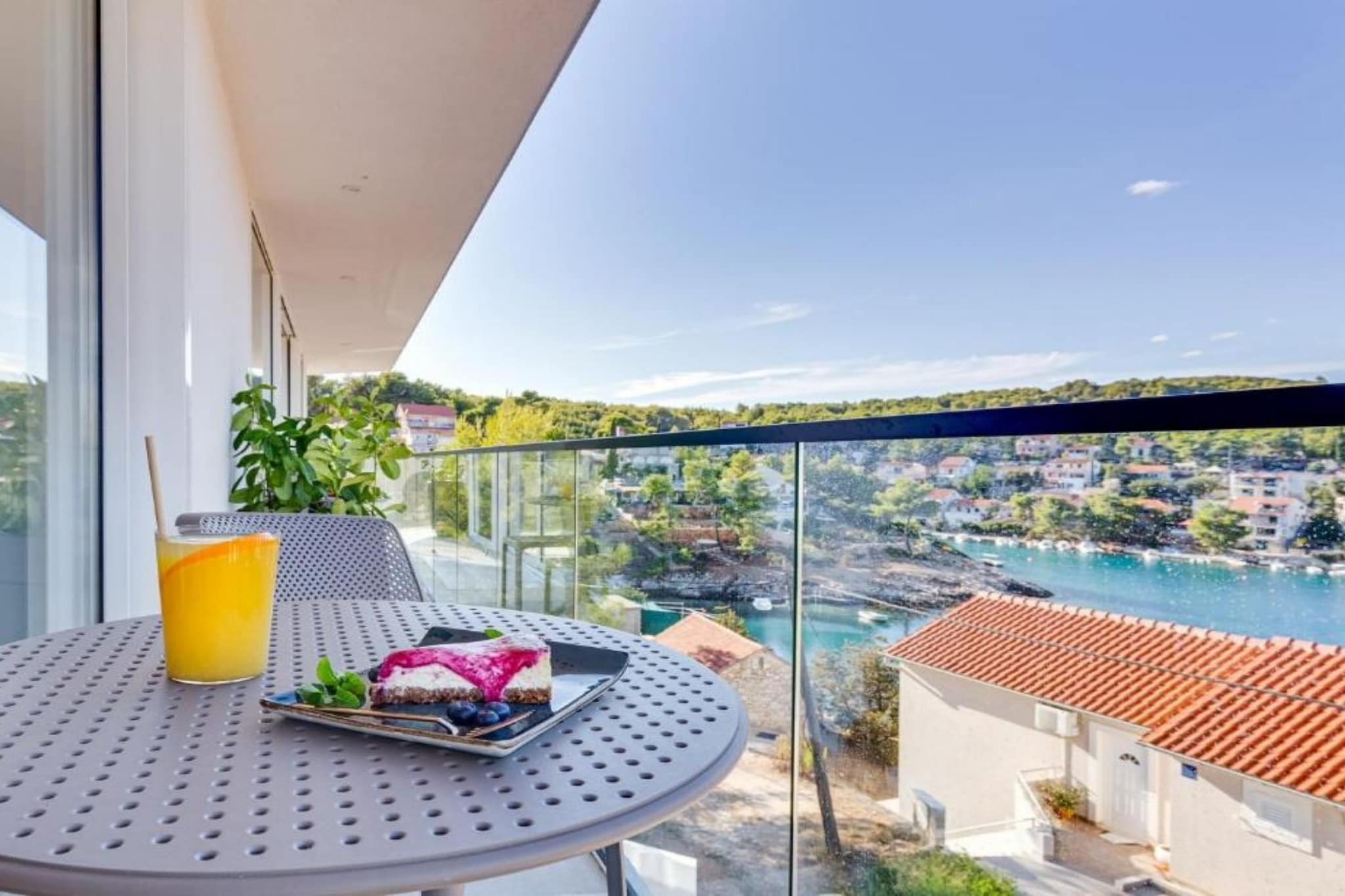 Villa La Bella Vista -  FourBedroom Villa with Pool - Terrasbalkon