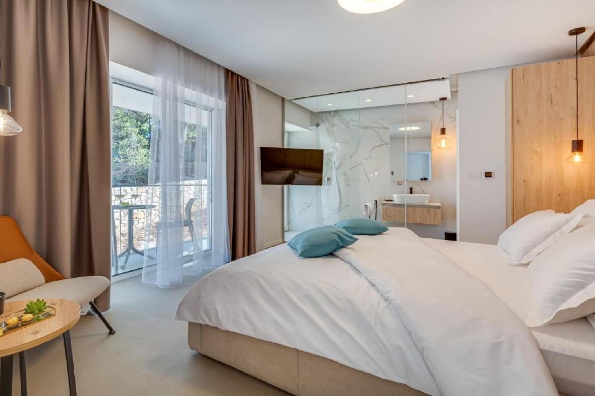 Villa La Bella Vista -  FourBedroom Villa with Pool - Slaapkamer
