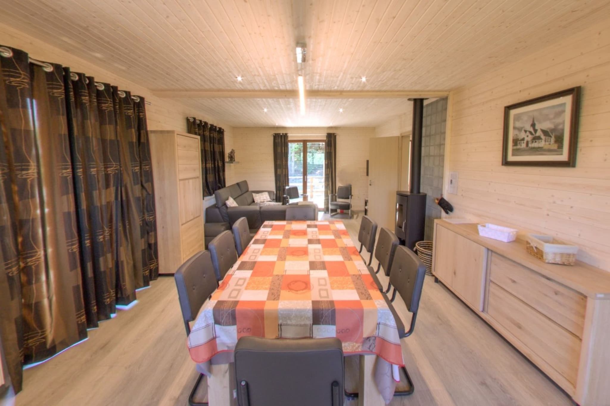 Luxury chalet with sauna in the forest near Durbuy