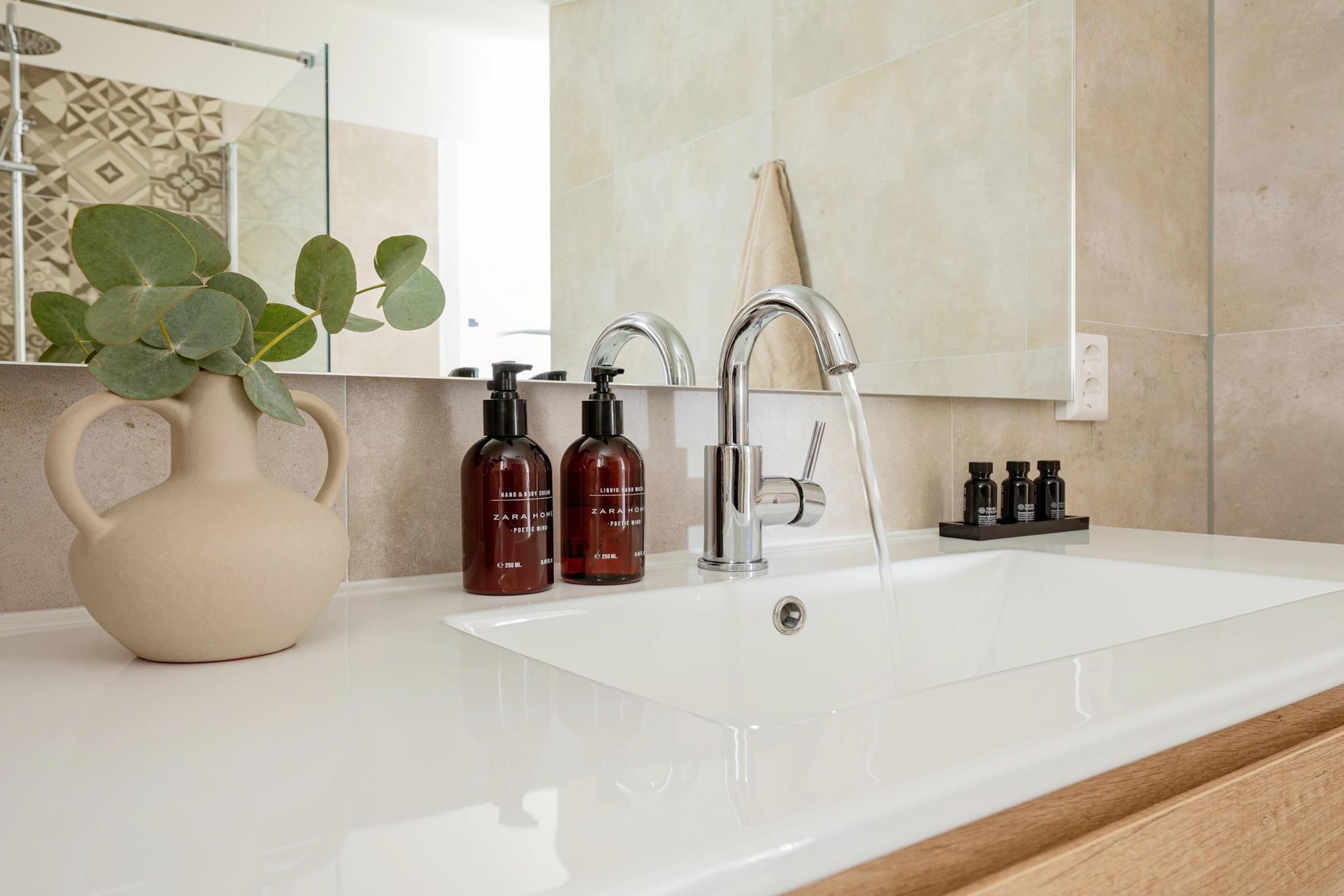 Bath Room