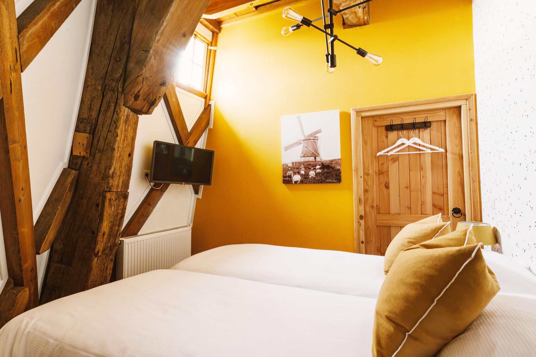 Bed Room