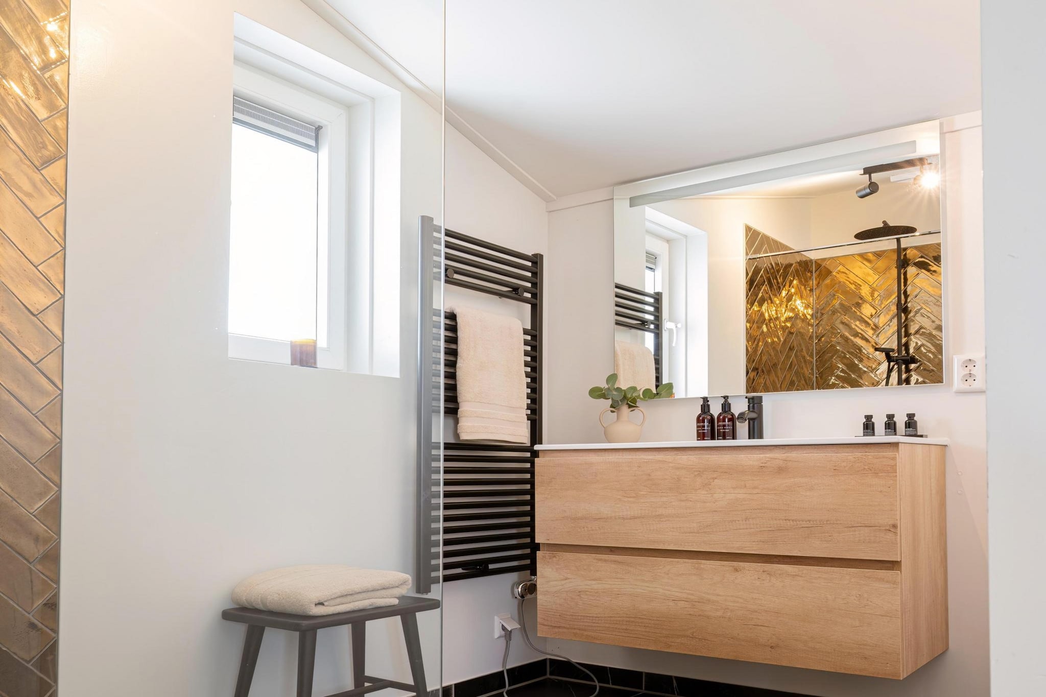 Bath Room