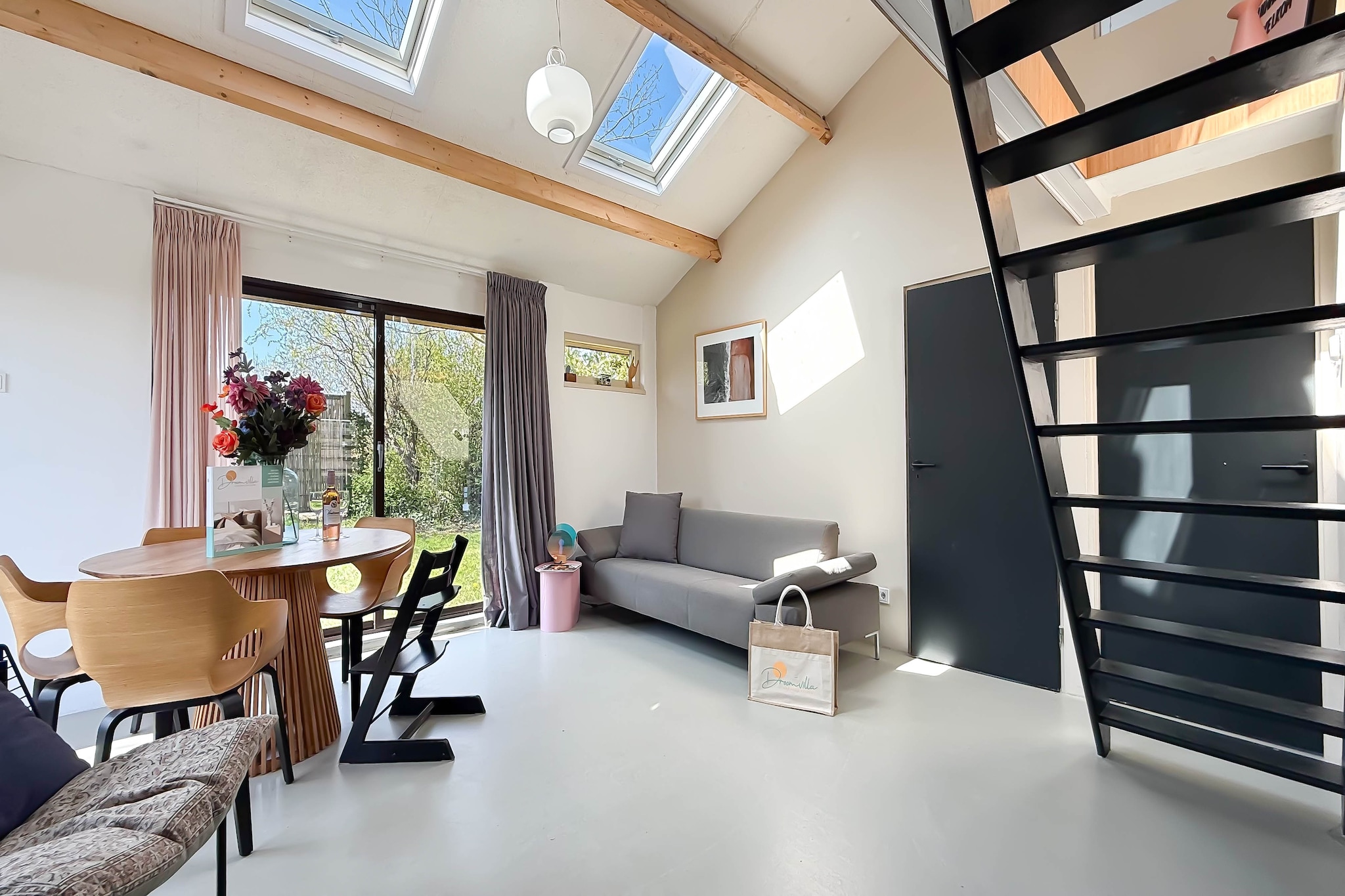 -Person Dune House in Egmond