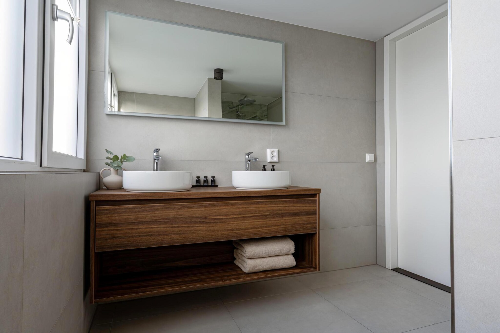 Bath Room
