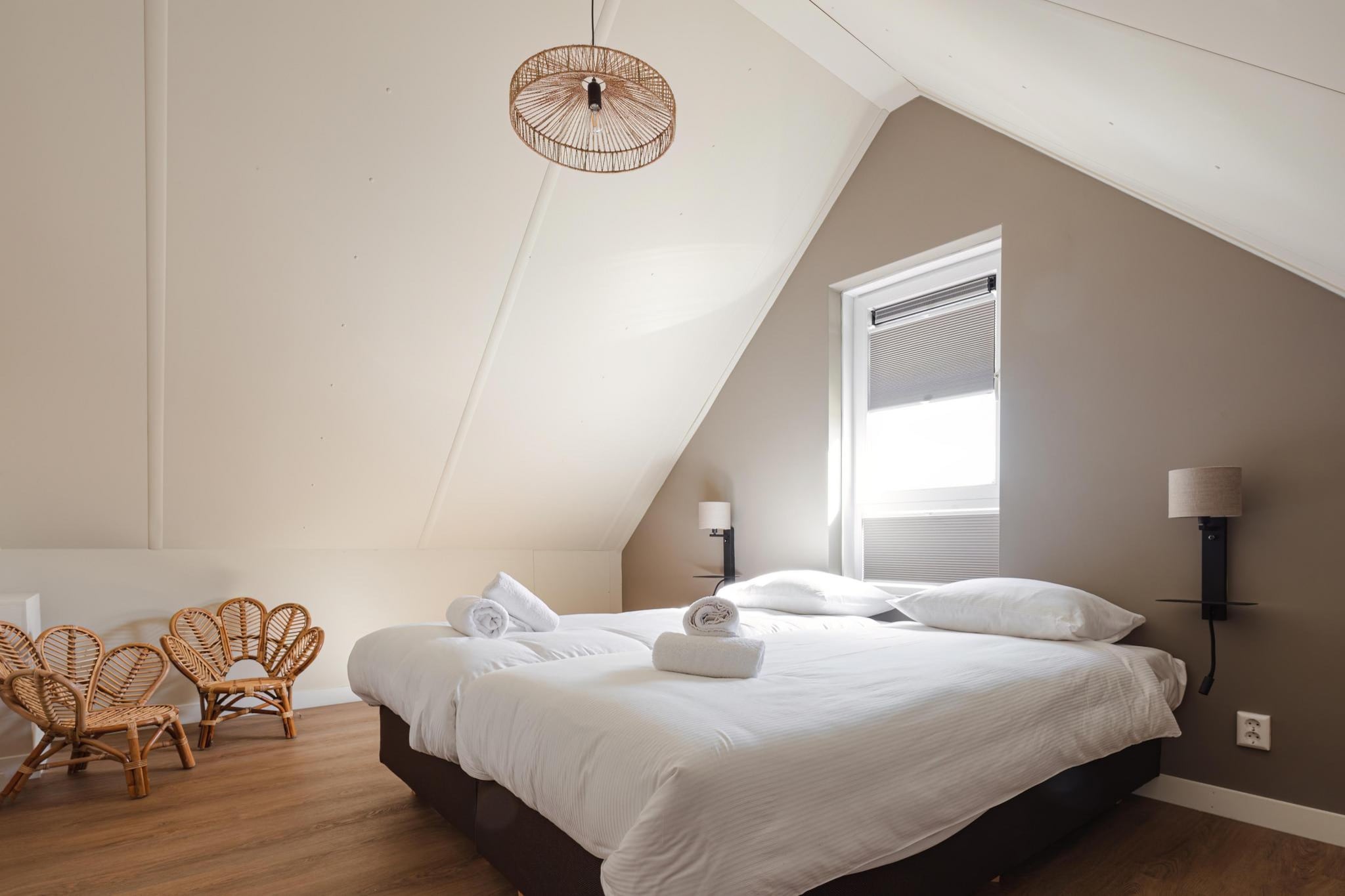 Coastal Home with Sauna for 6