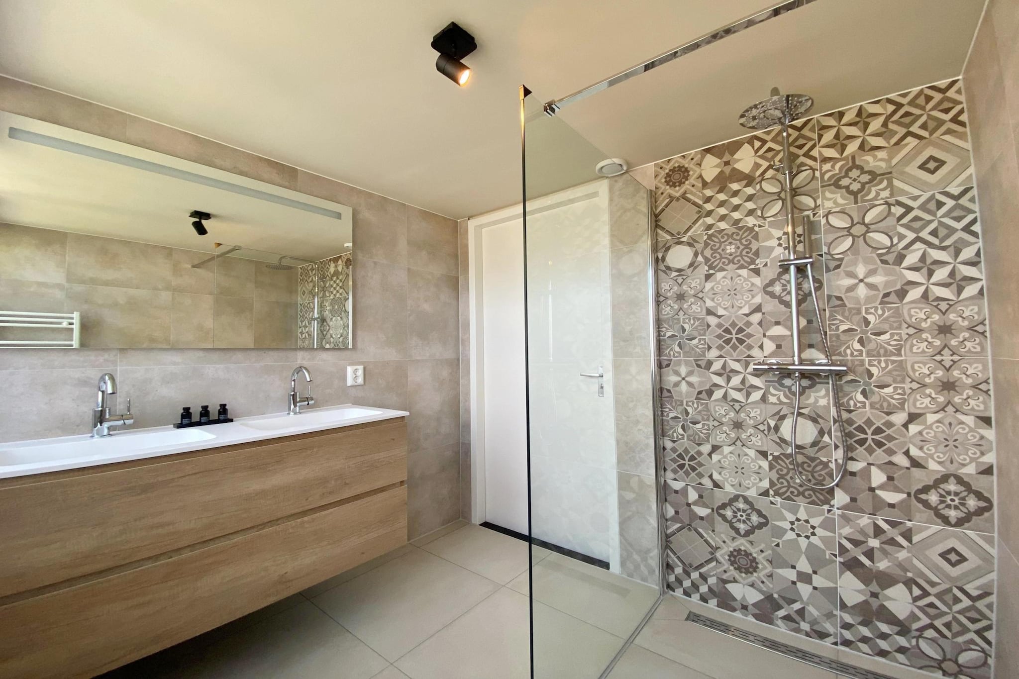 Bath Room