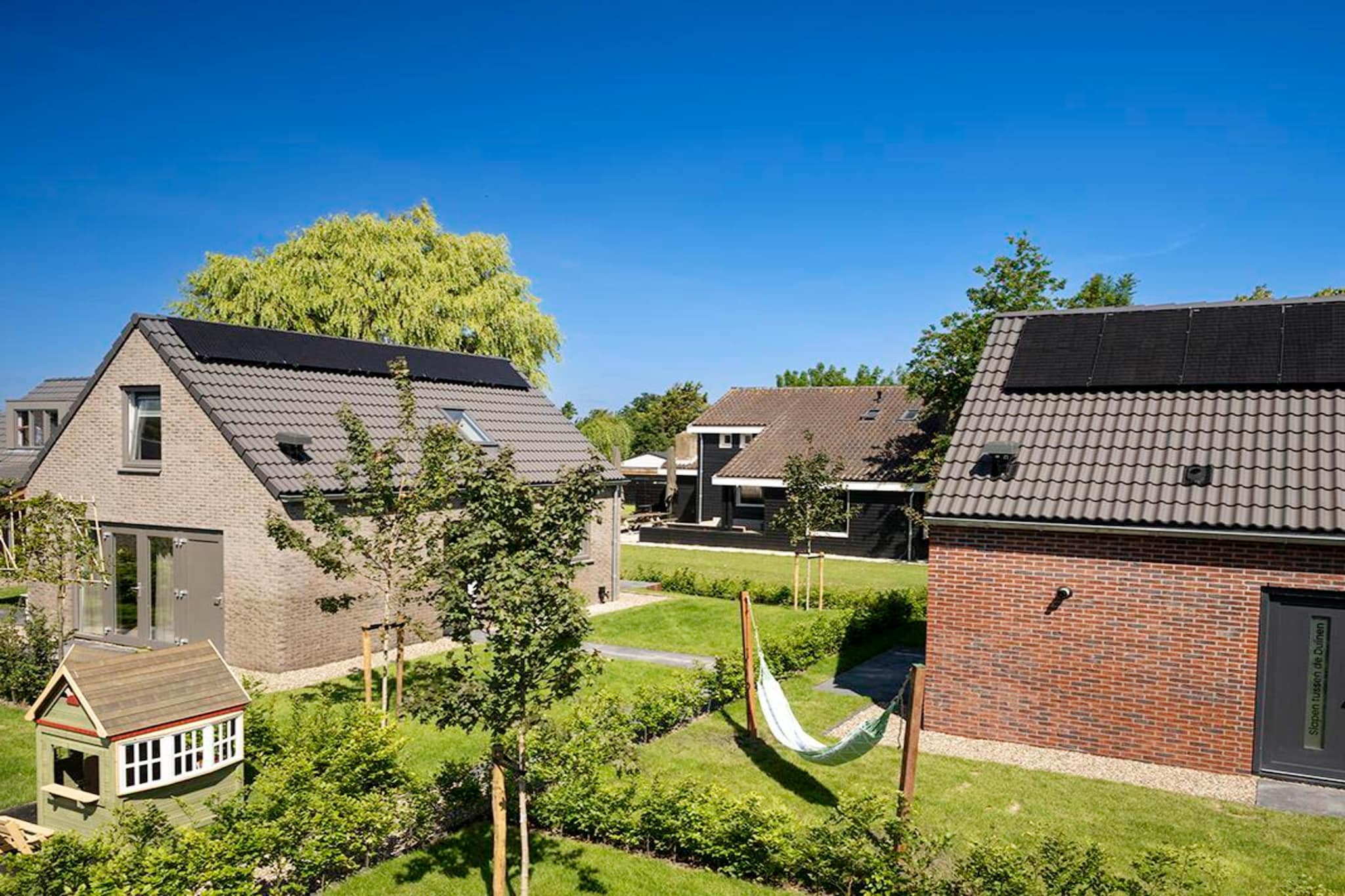 Exterior Summer