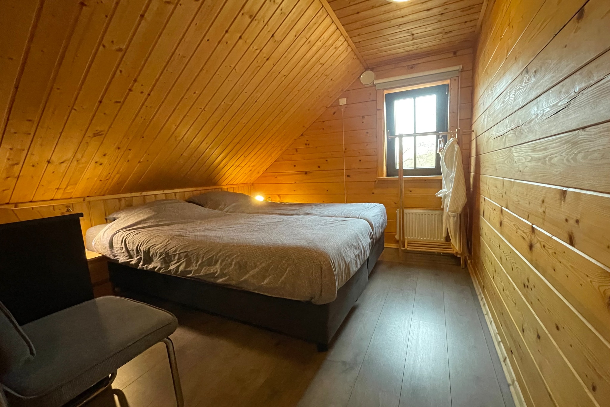 Villa with Sauna & Tub