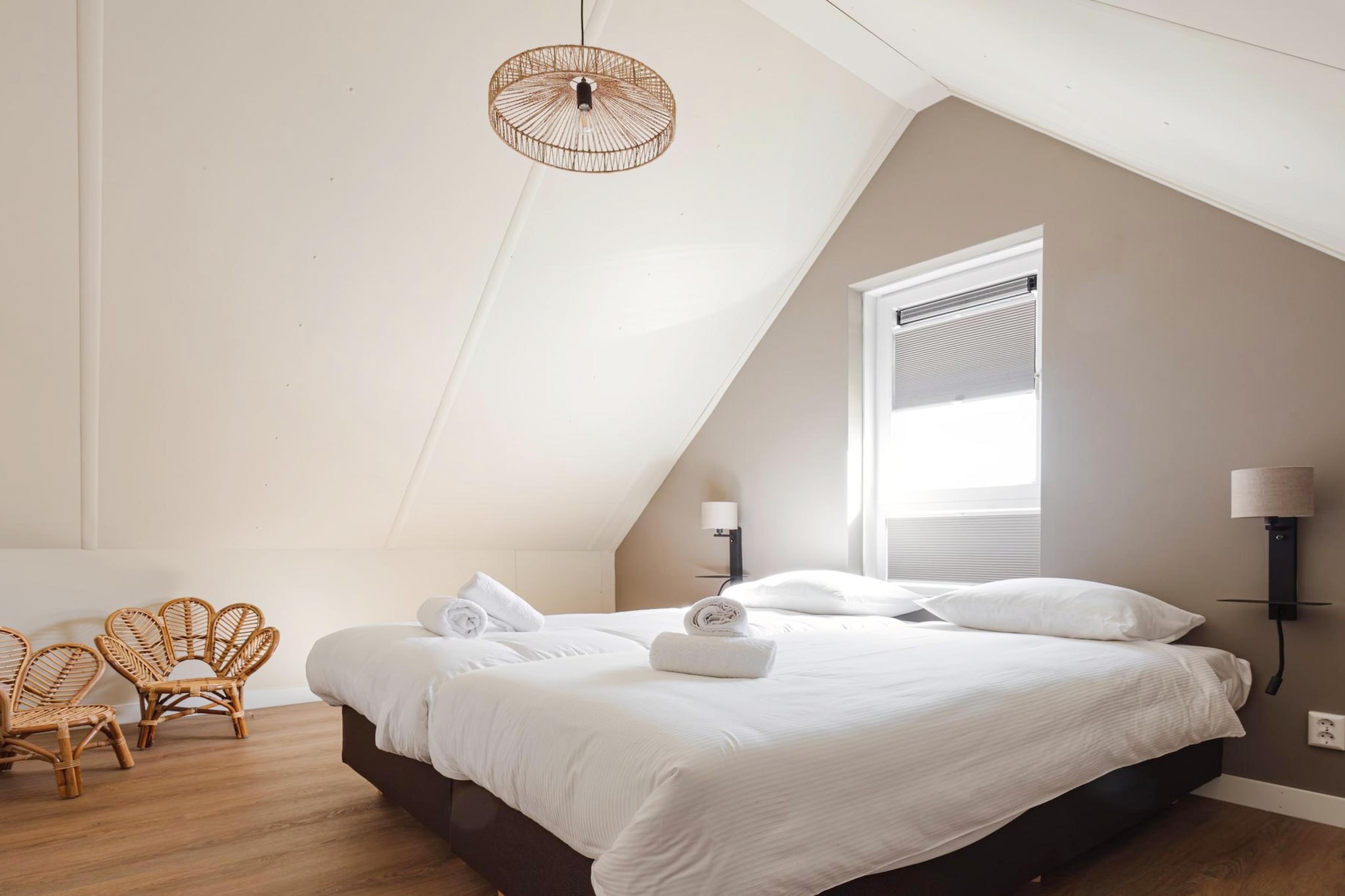 Bed Room