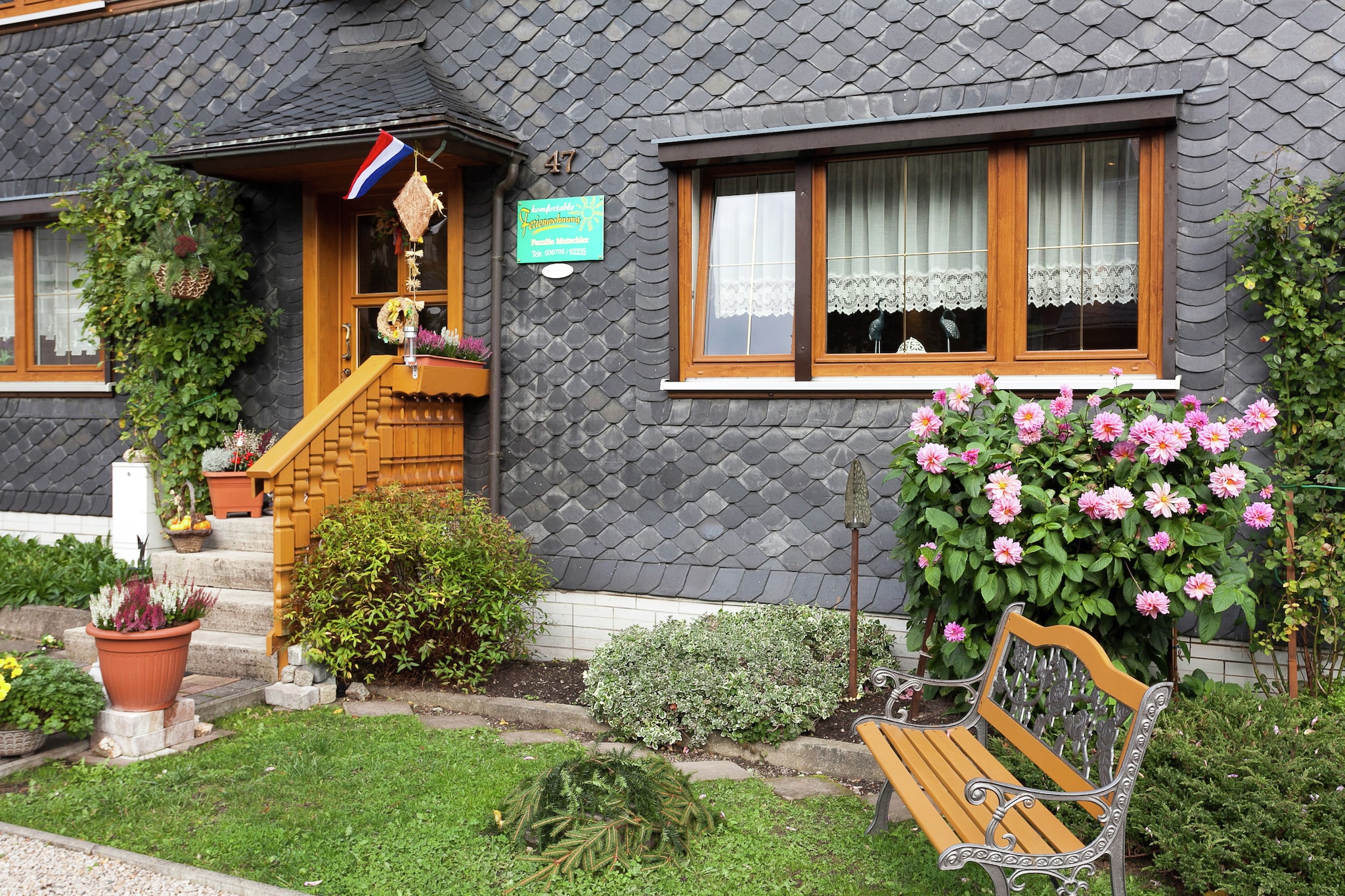 Quiet Couplesâ€™ Apartment