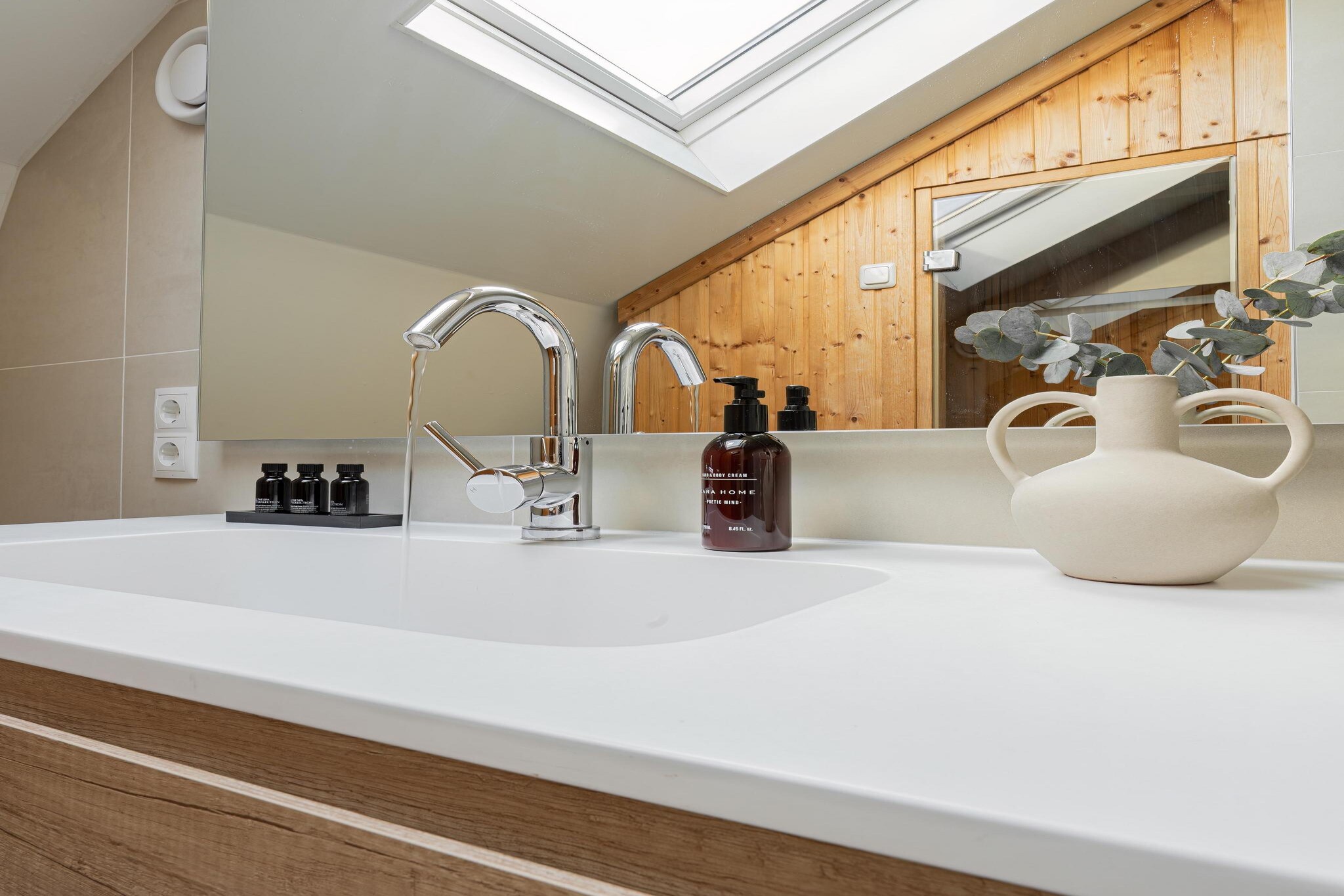 Bath Room