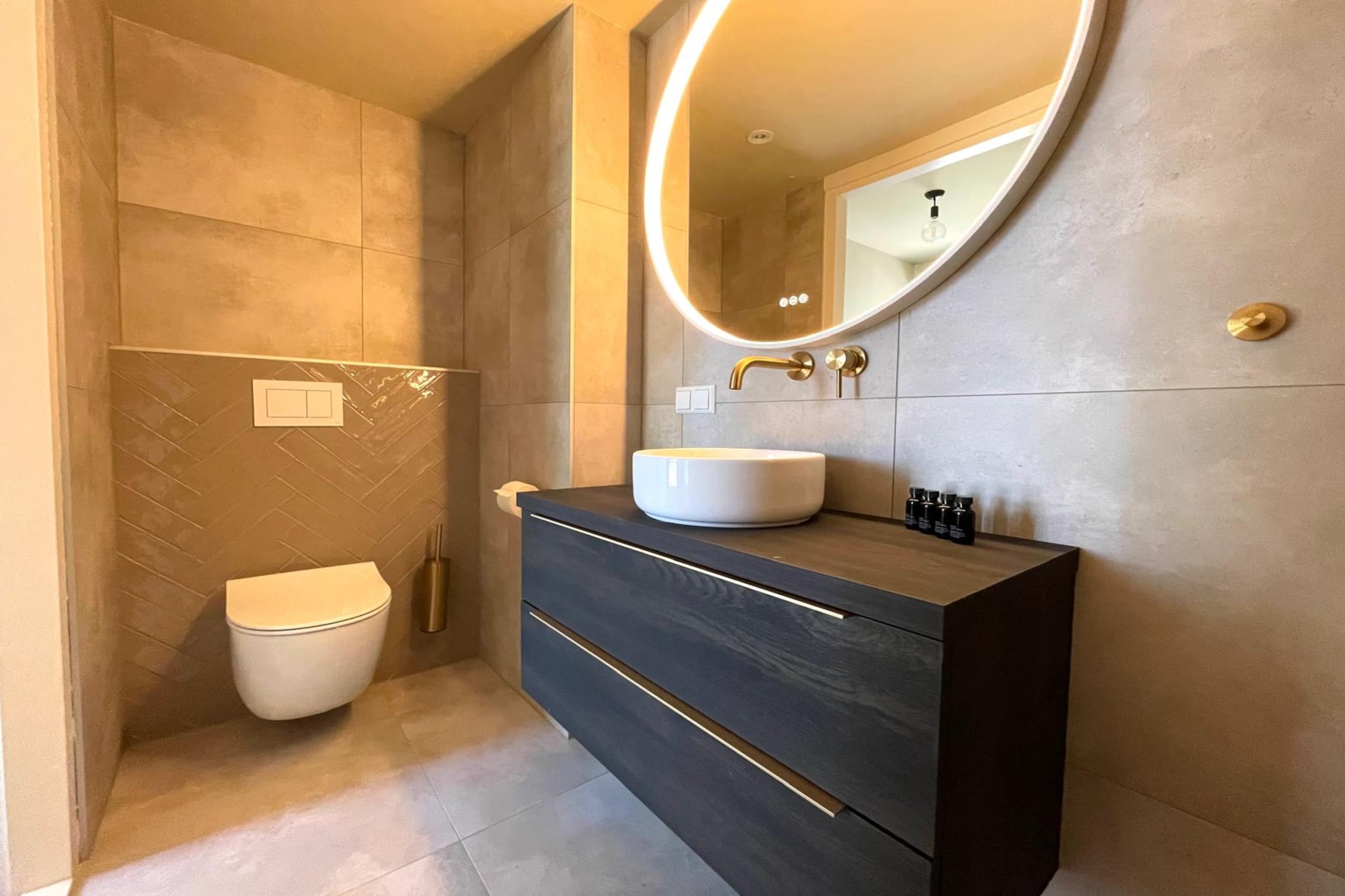 Bath Room