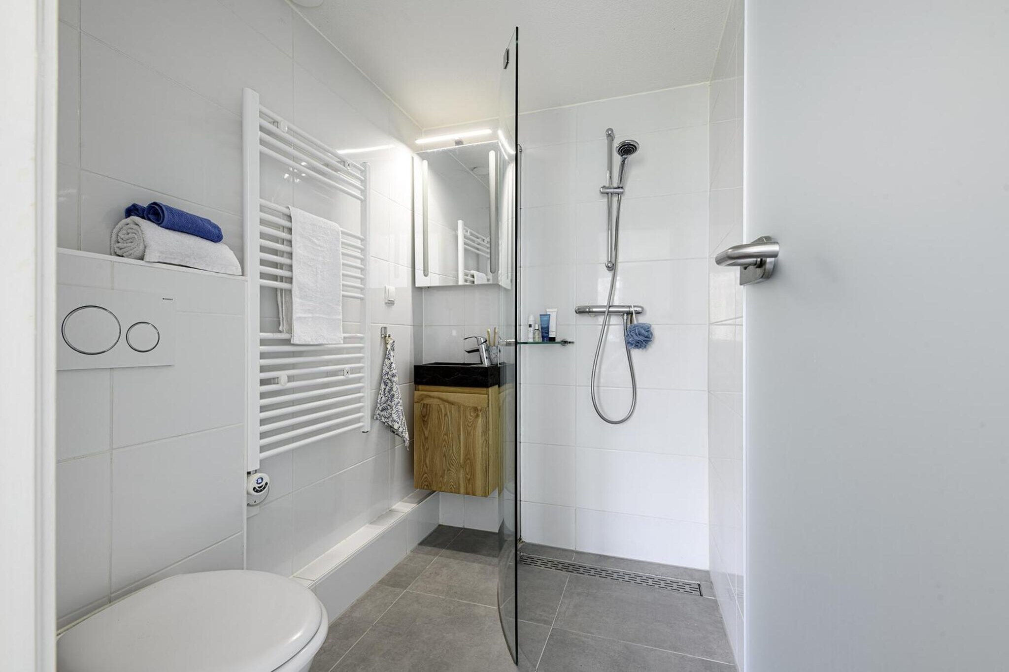 Bath Room