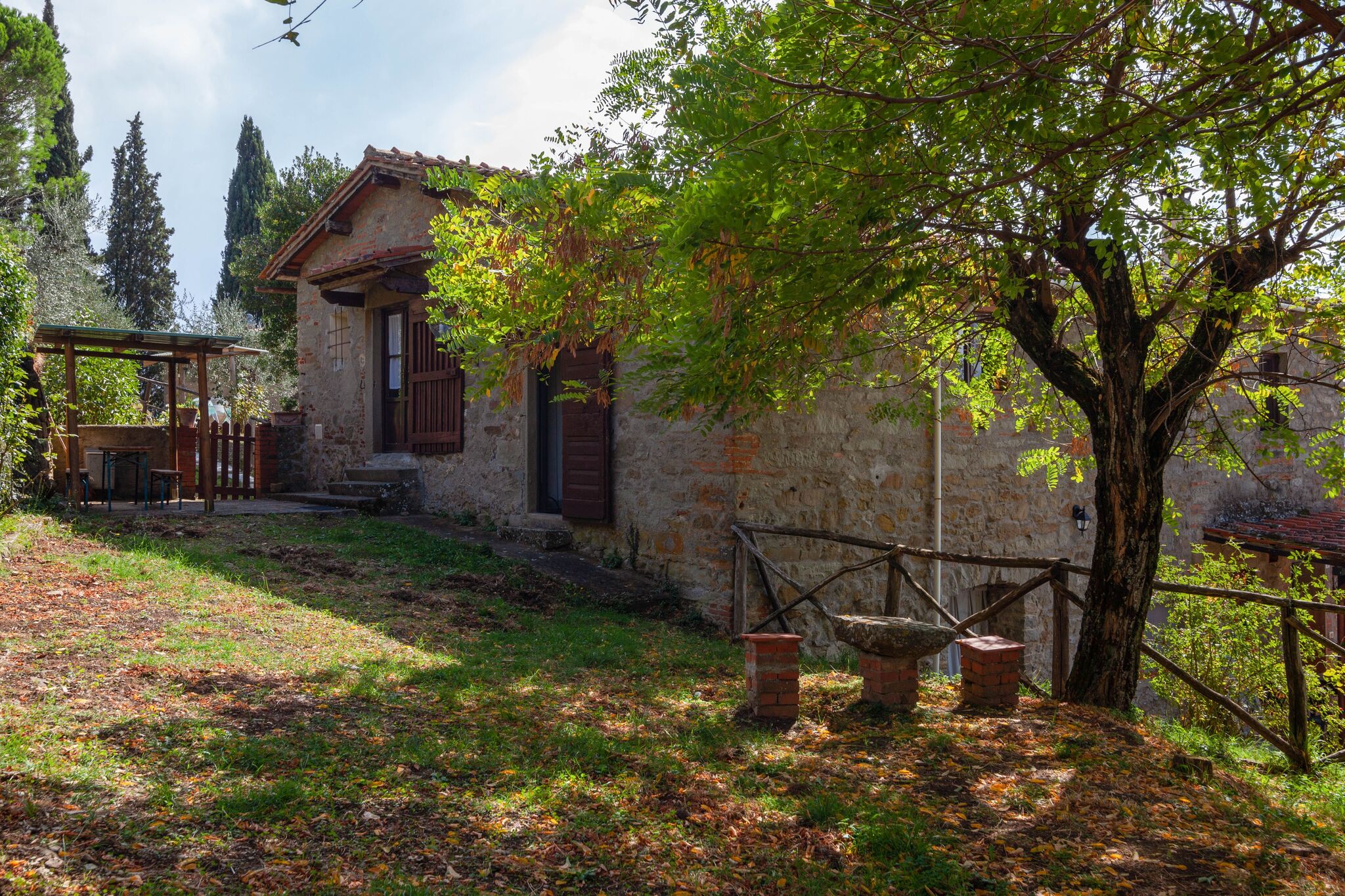 Rustikaler Bauernhof mit Ausblick in Castelfranco Piandiscò