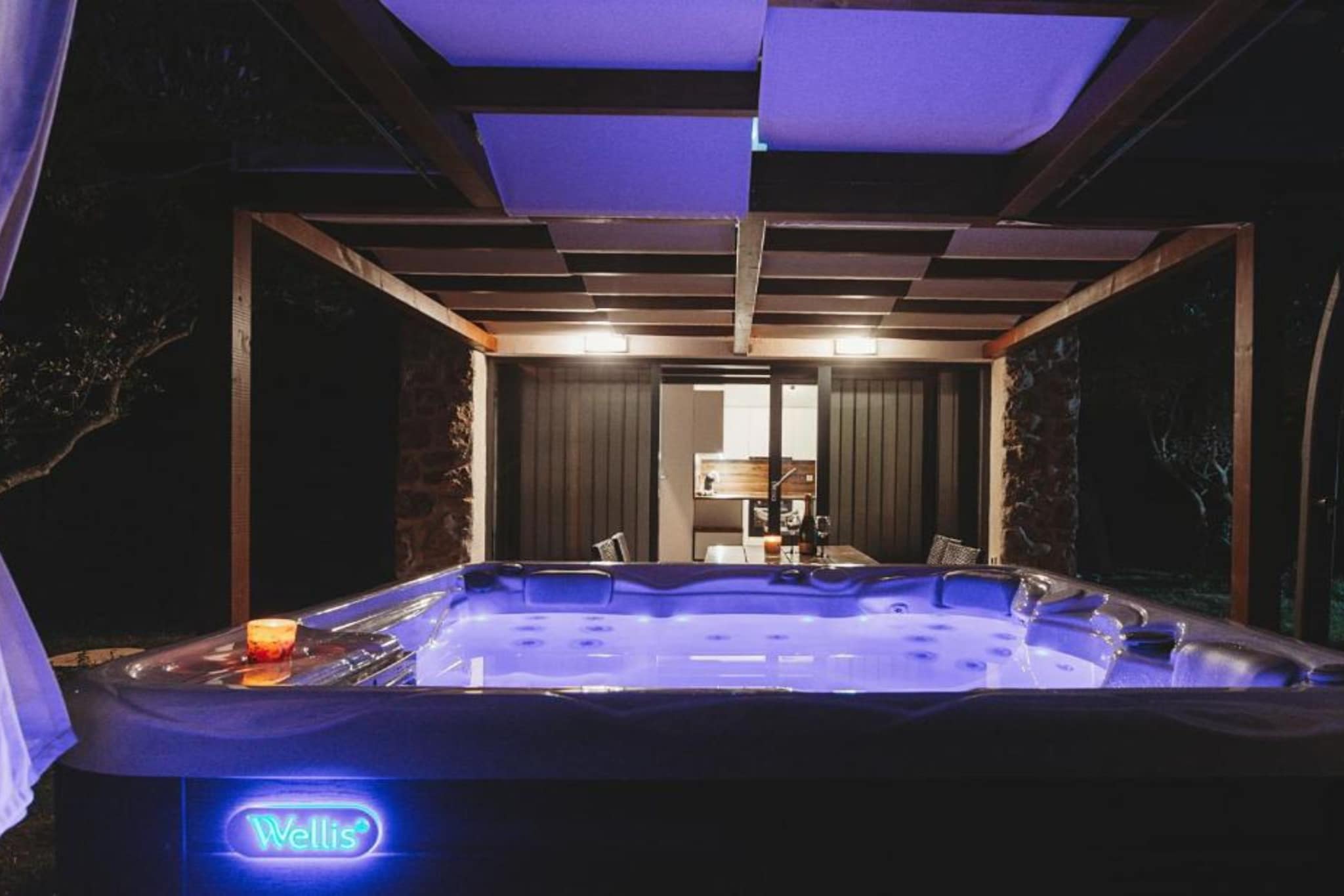 Capesanta - One Bedroom Holiday Home with Hot Tub - Spa