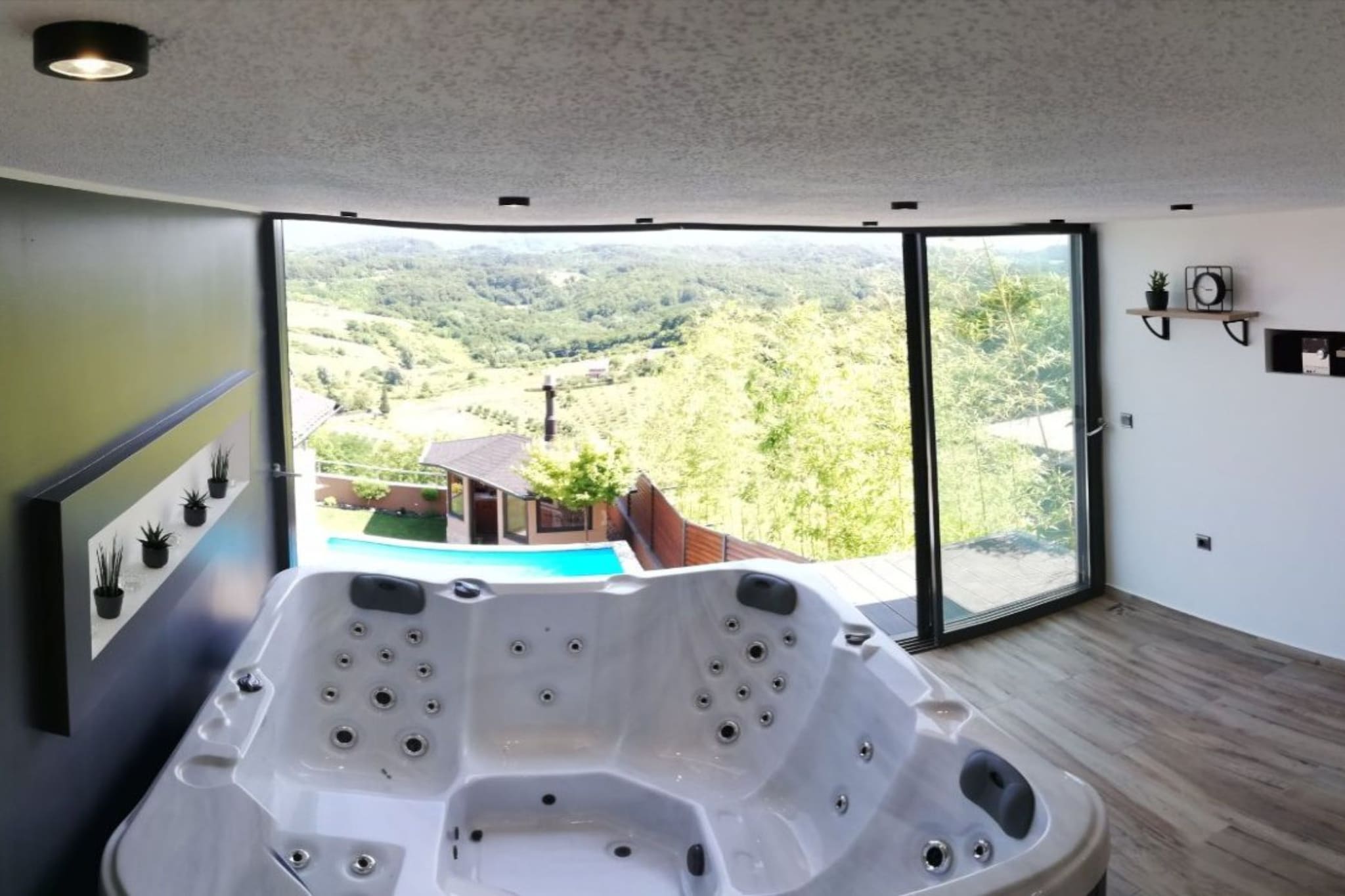 Holiday Home Luka Topličica - Four bedroom Villa with Hot Tub - Spa