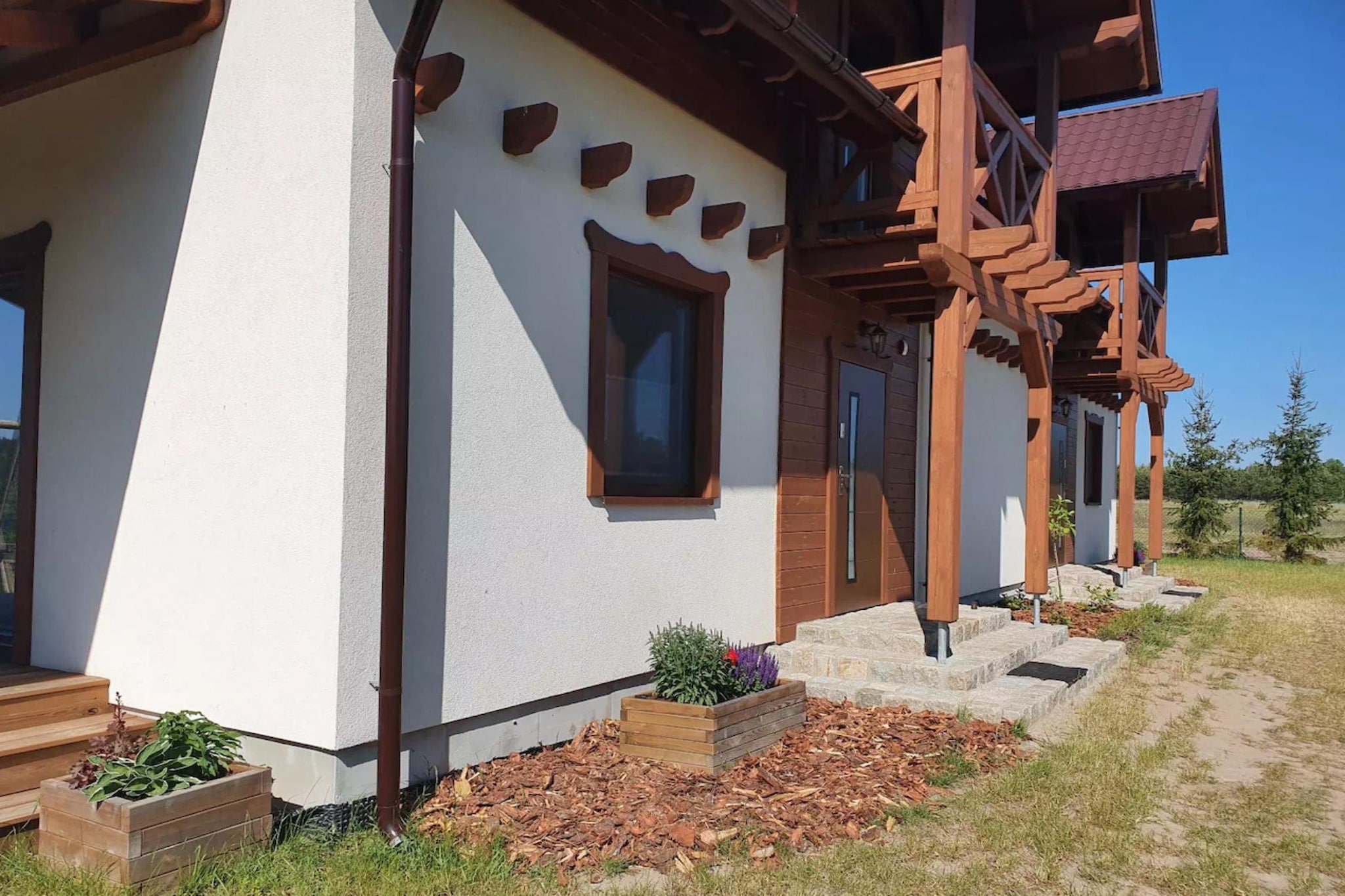 Exterior Summer